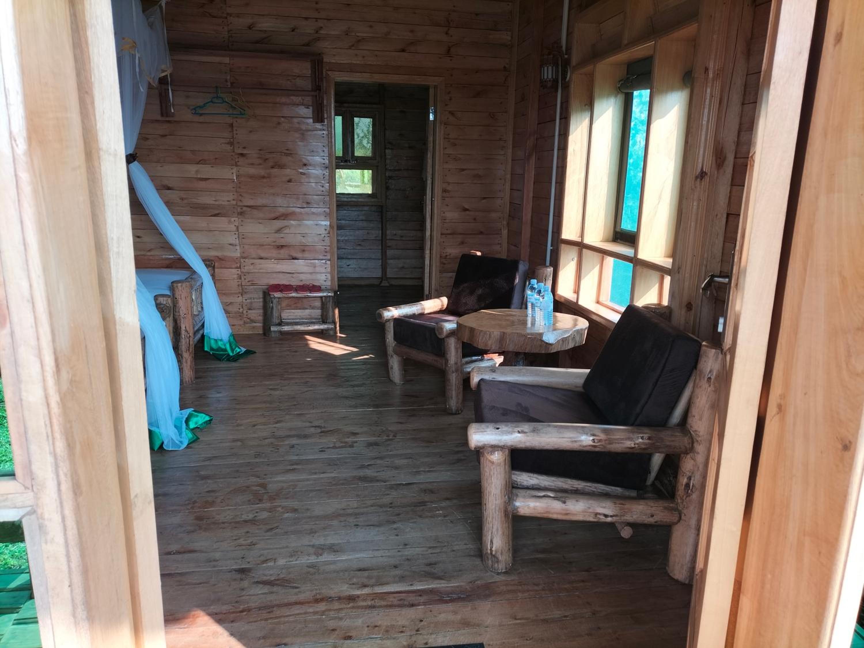 Engiri Game Lodge and Campsite