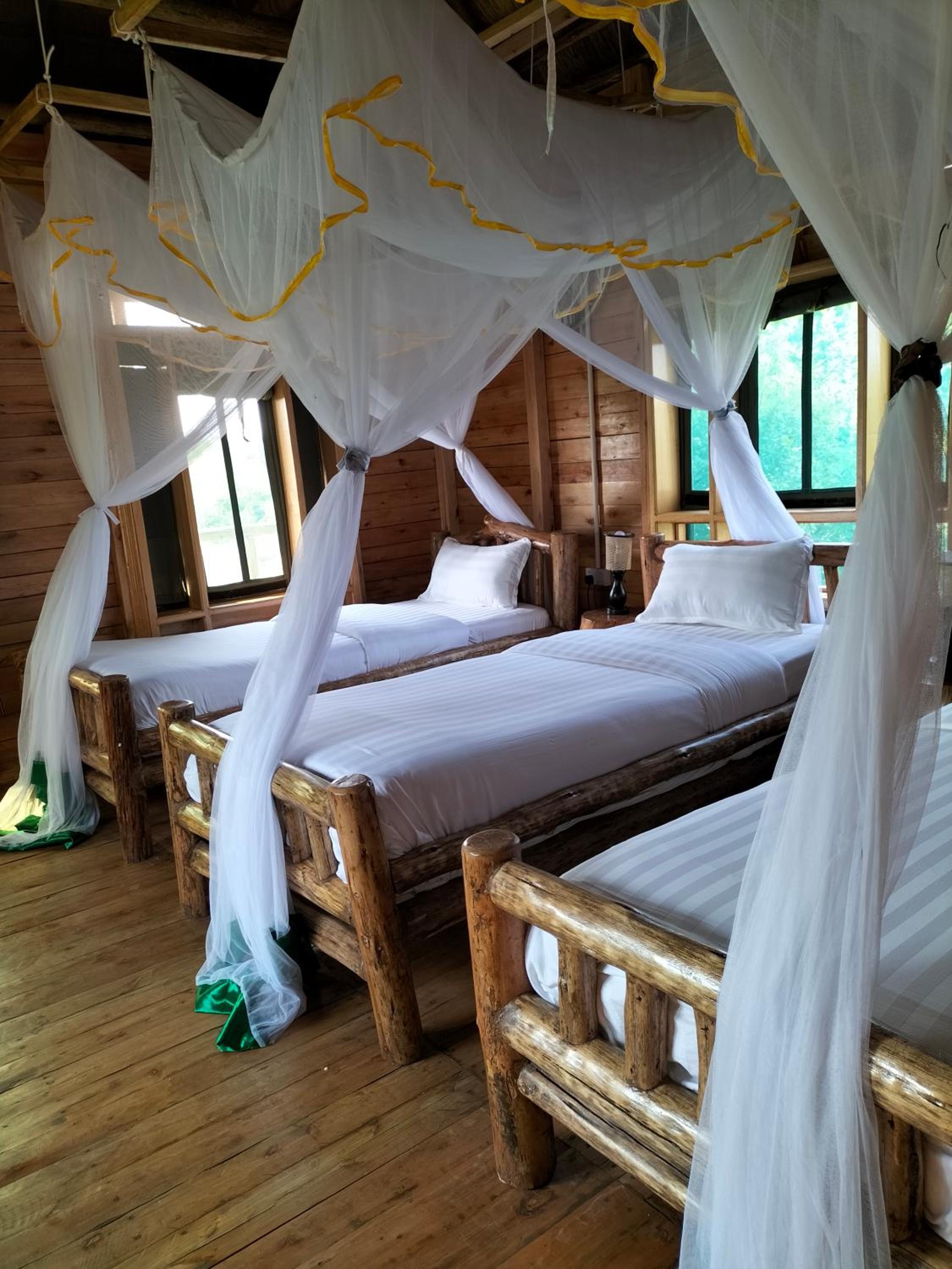 Engiri Game Lodge and Campsite