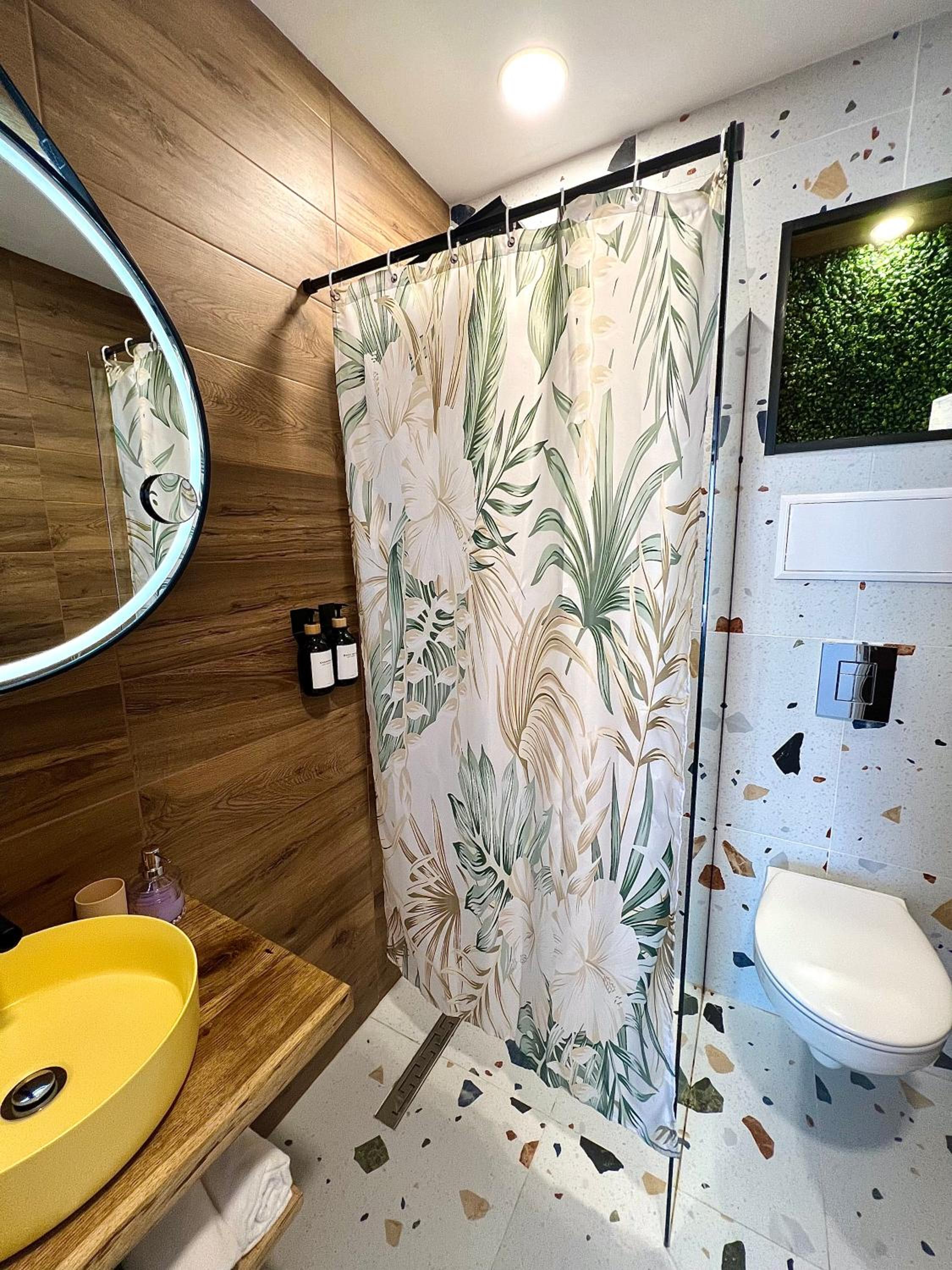 Stracciatella Homes Apartment