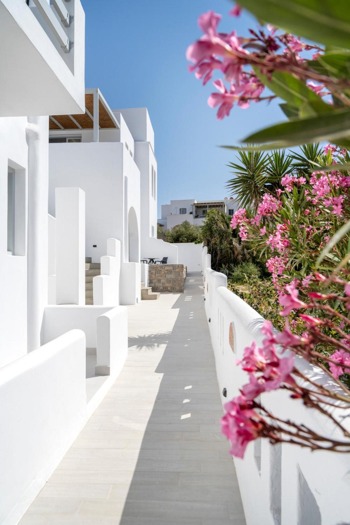 Quartano Suites by Heliessa, Adults Only