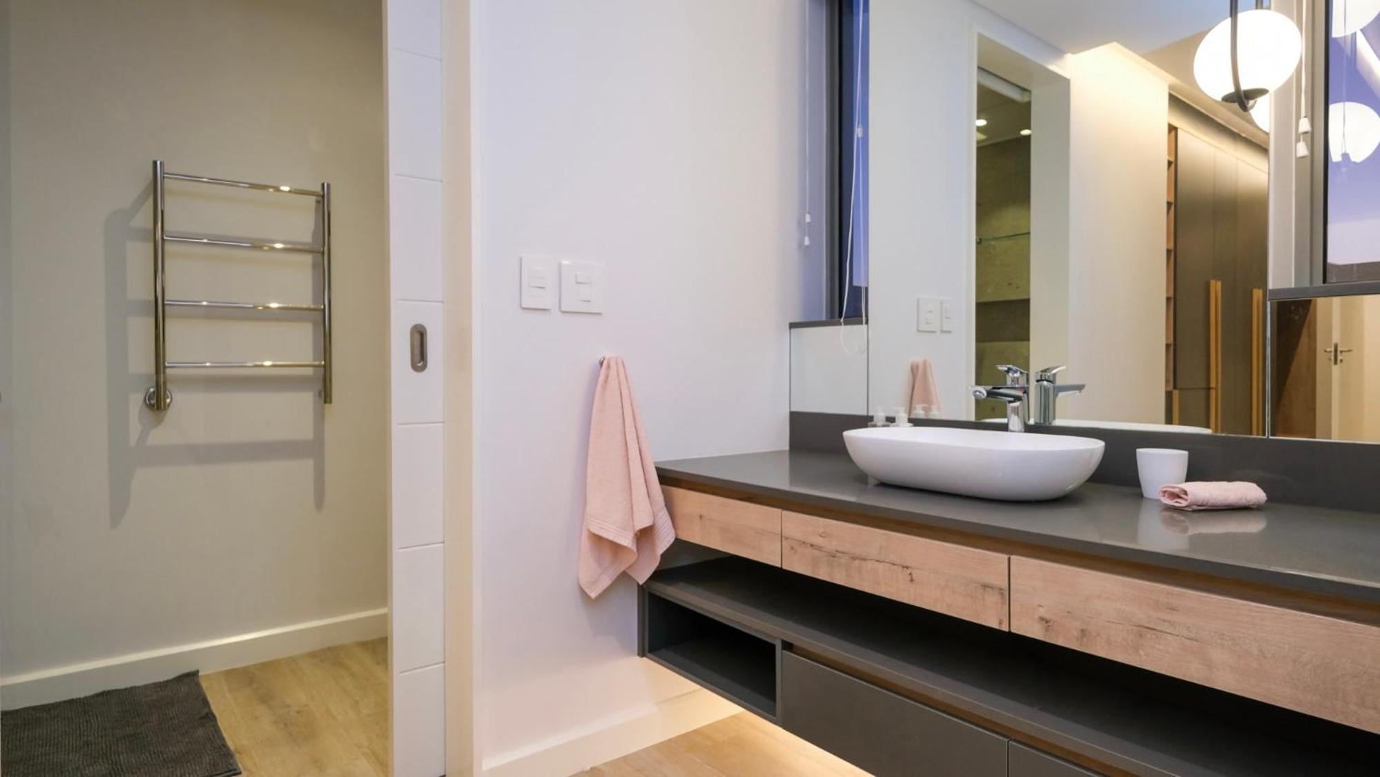 Glentana Beach Villa