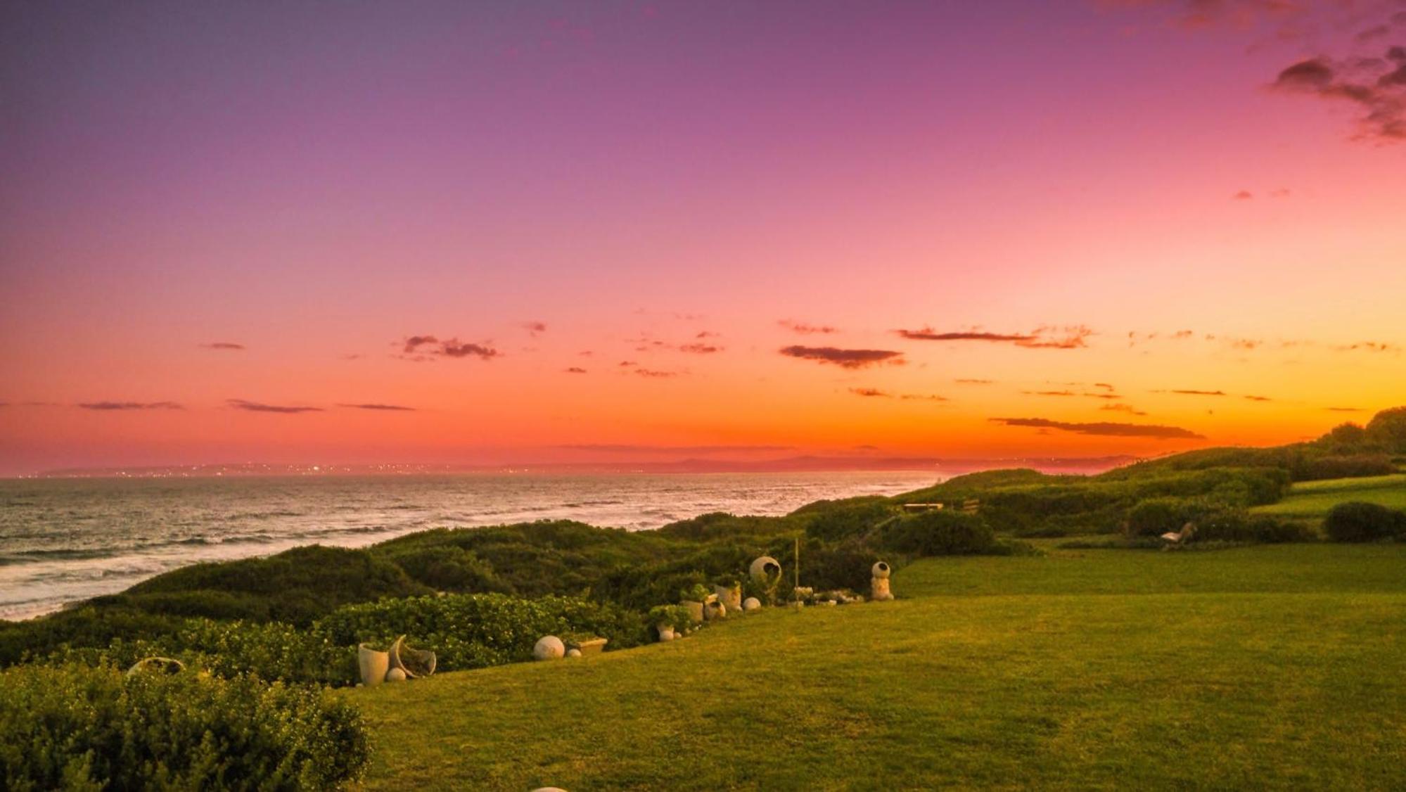 Glentana Beach Villa