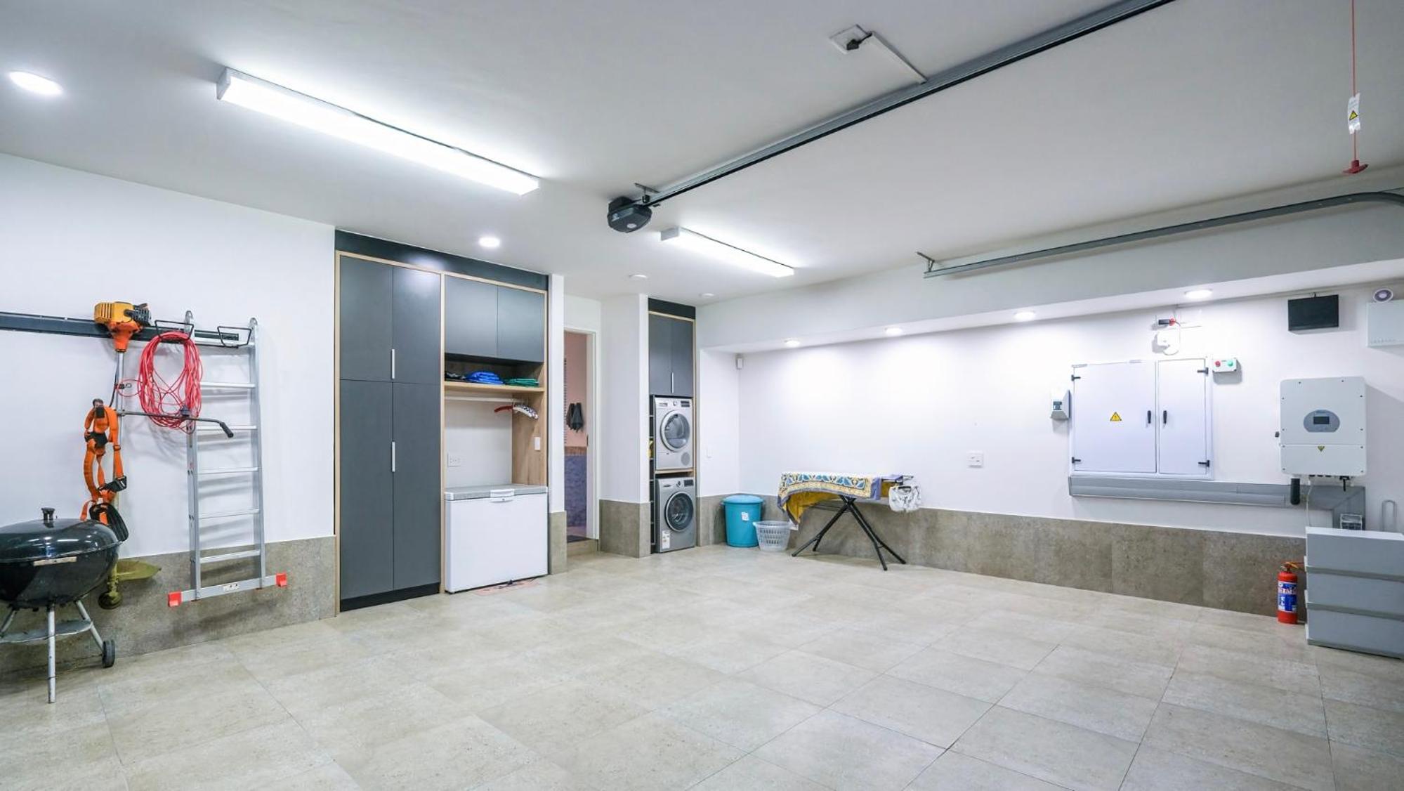 Glentana Beach Villa