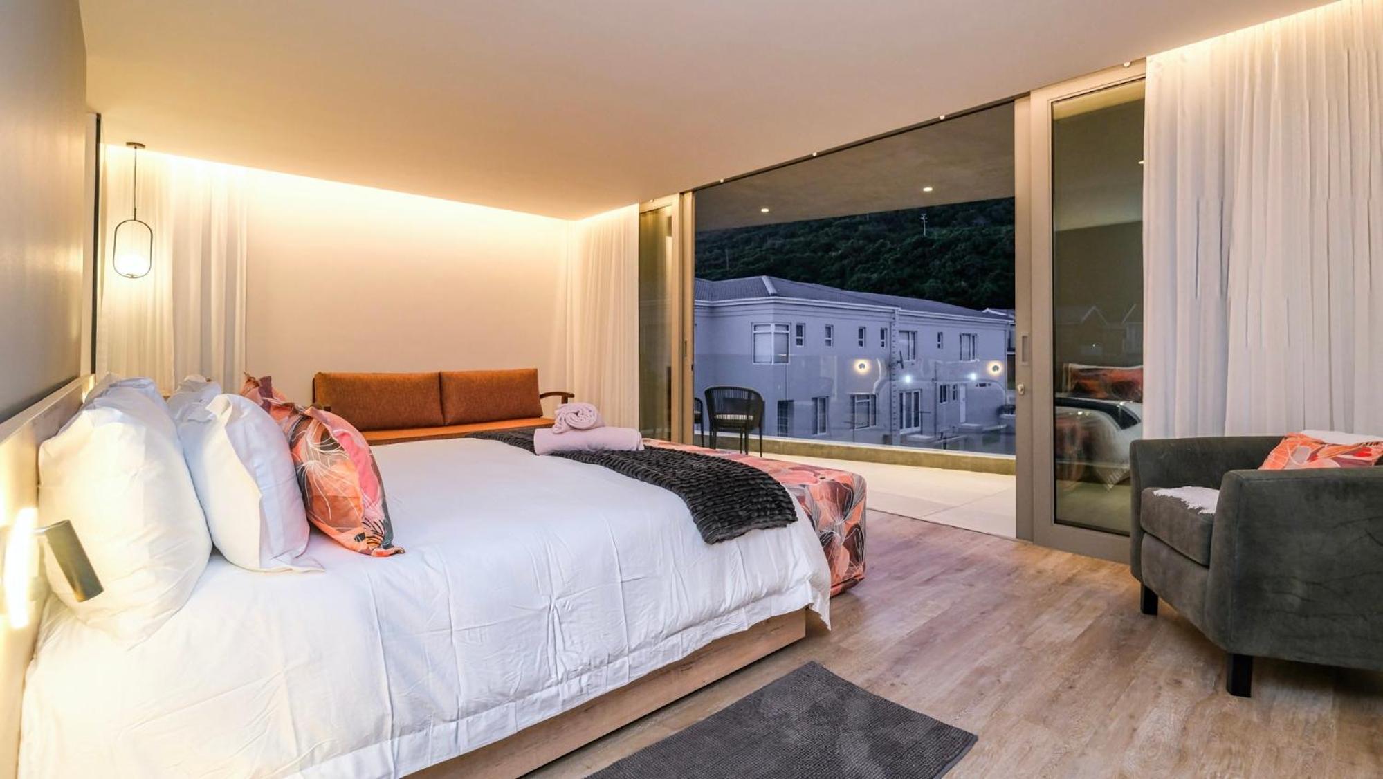 Glentana Beach Villa