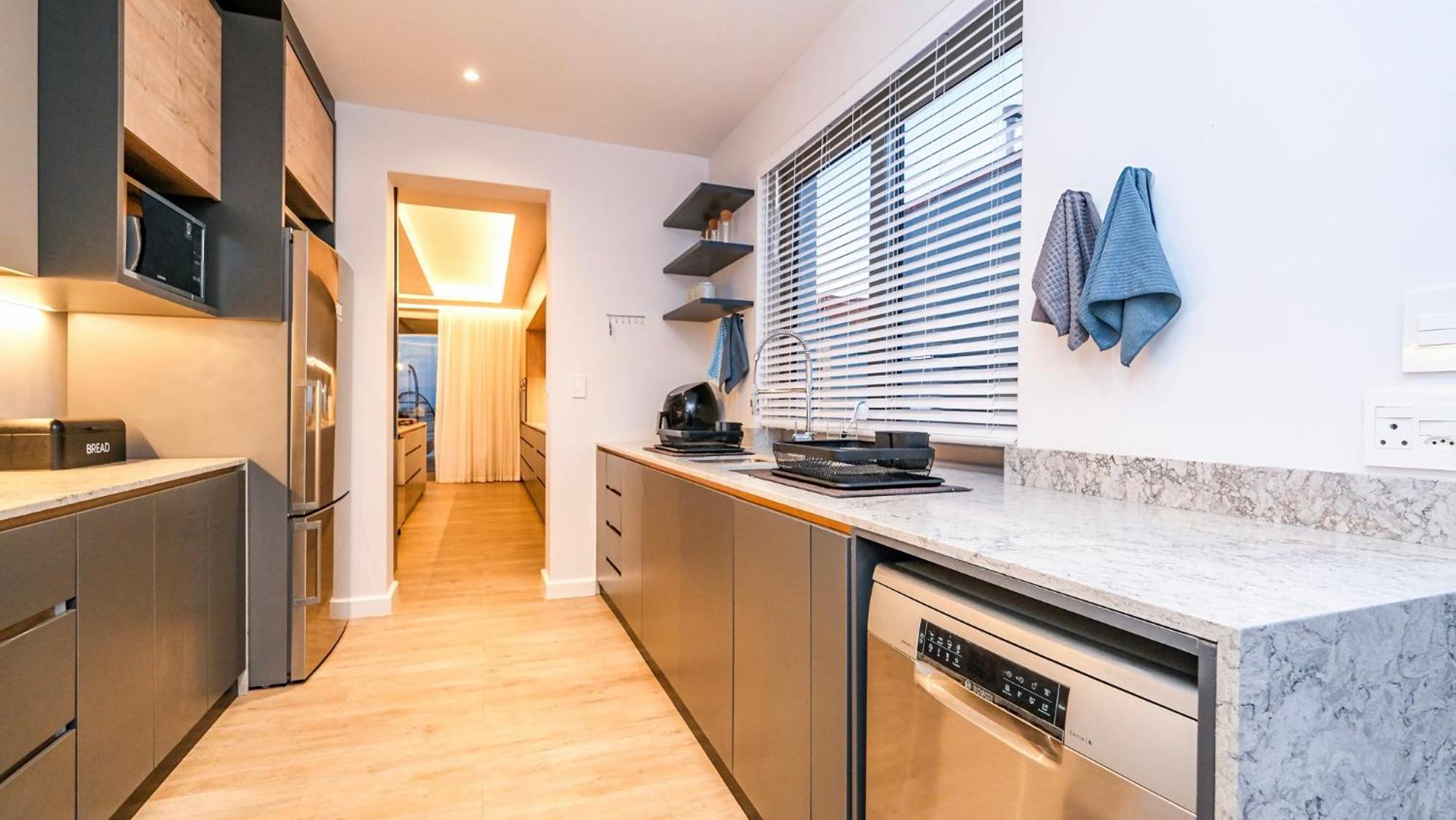 Glentana Beach Villa