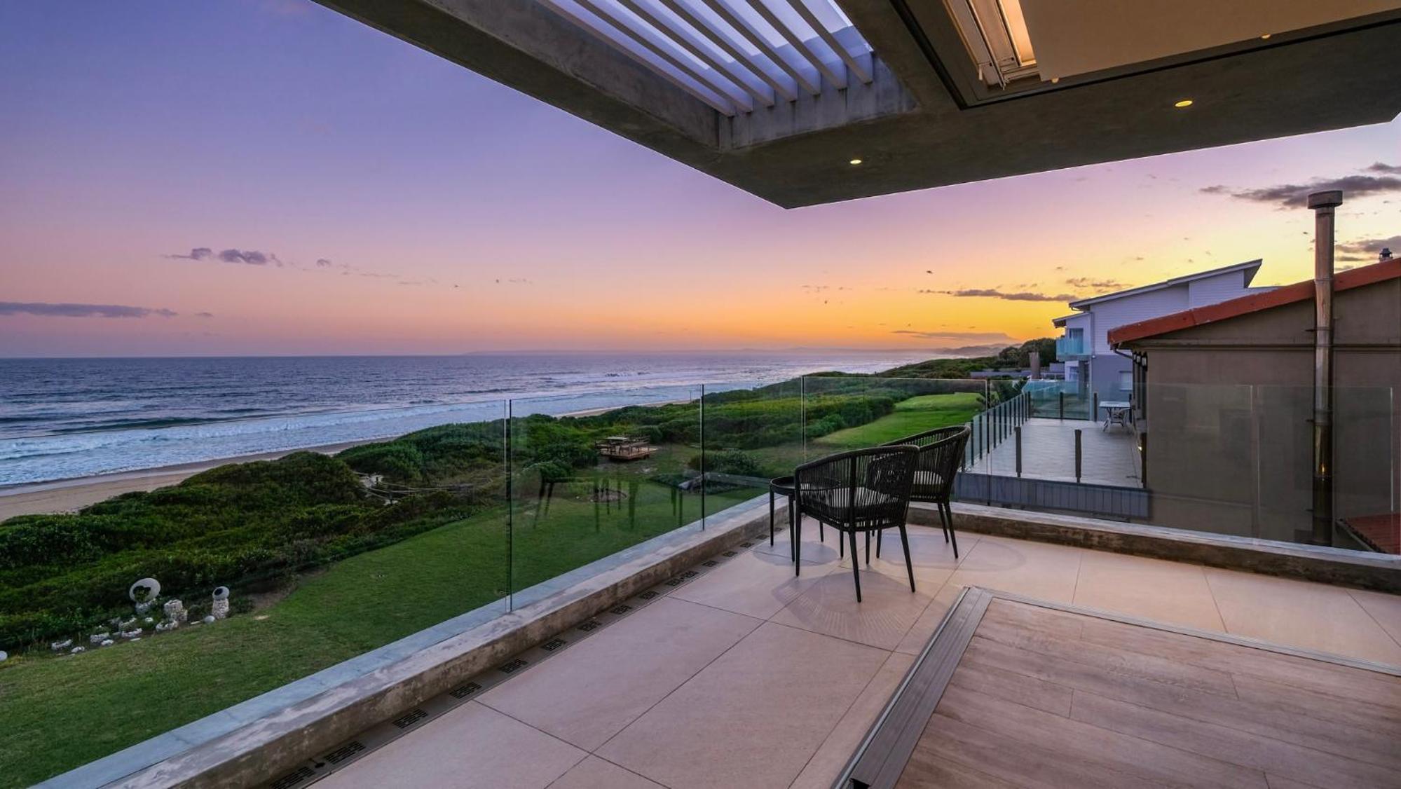 Glentana Beach Villa