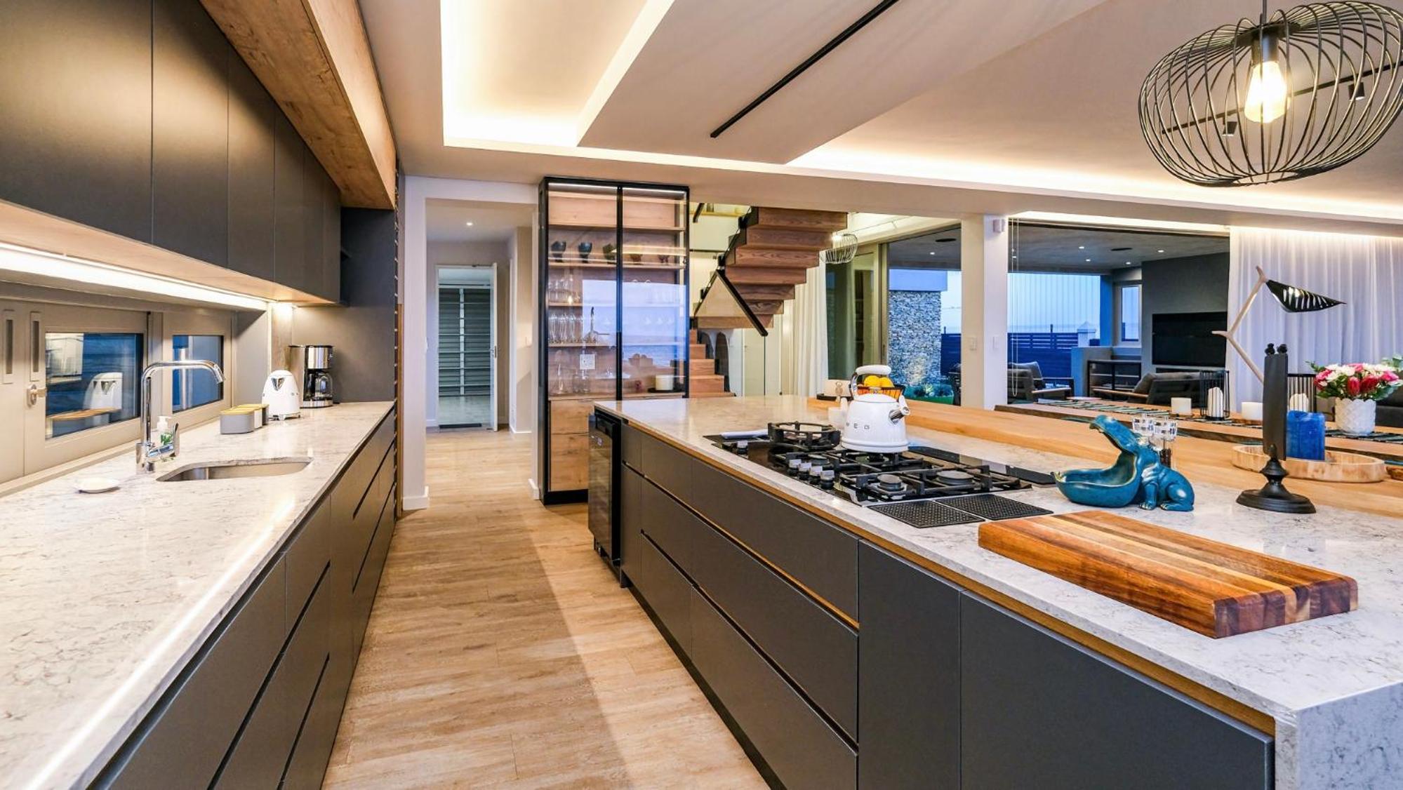 Glentana Beach Villa