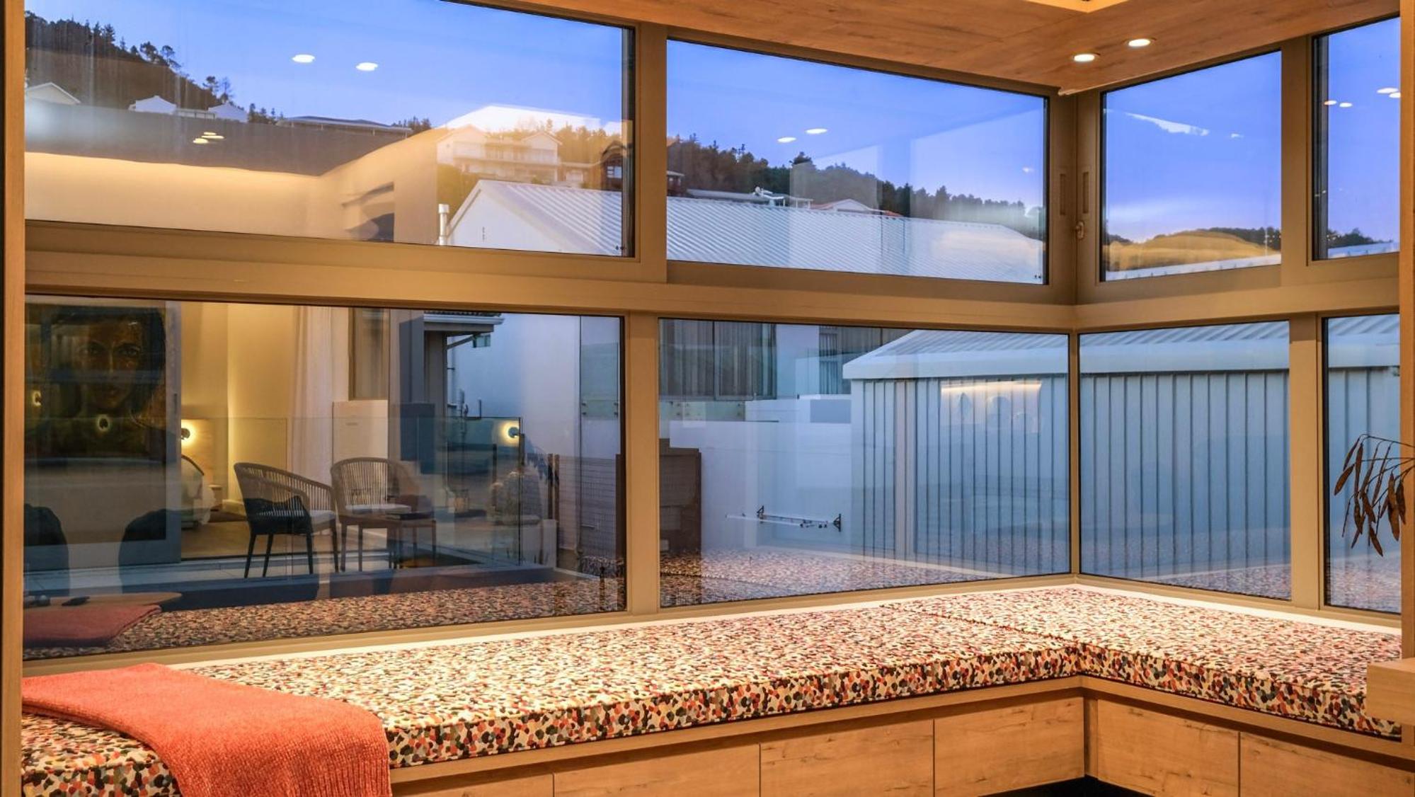 Glentana Beach Villa