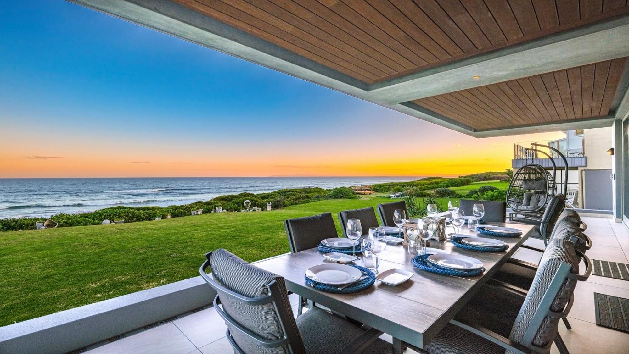 Glentana Beach Villa
