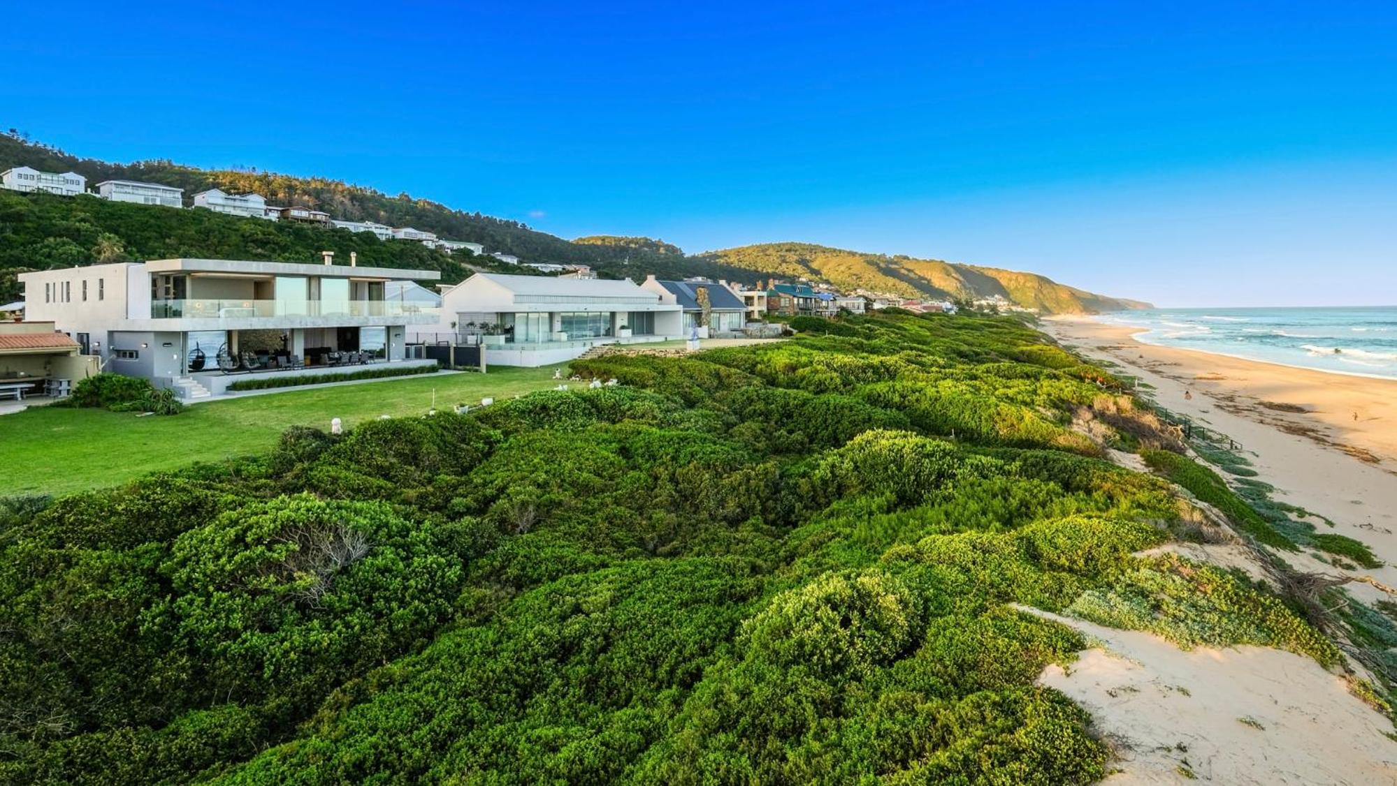 Glentana Beach Villa