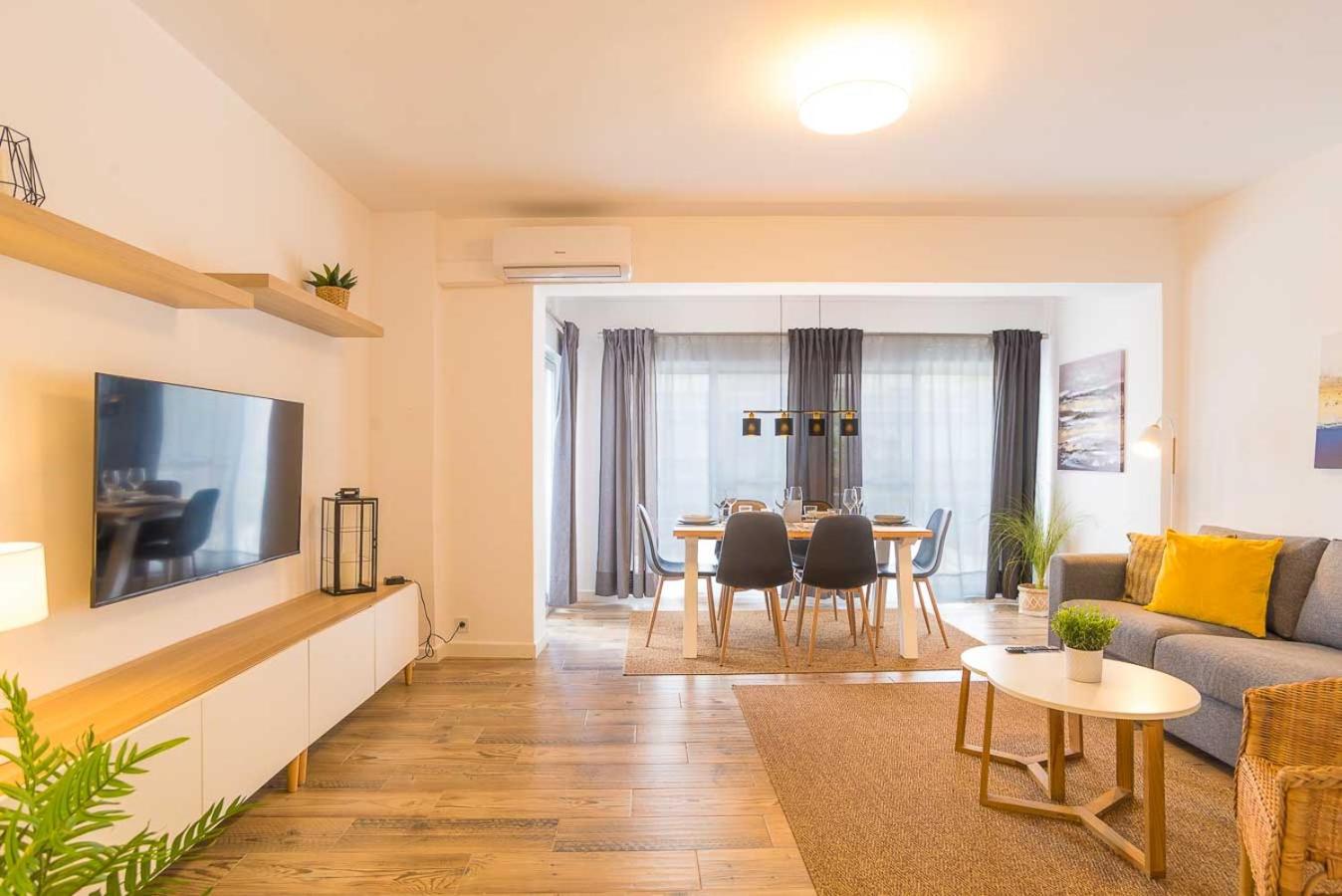 Nordic Style Top Apartment Torrevieja Centre