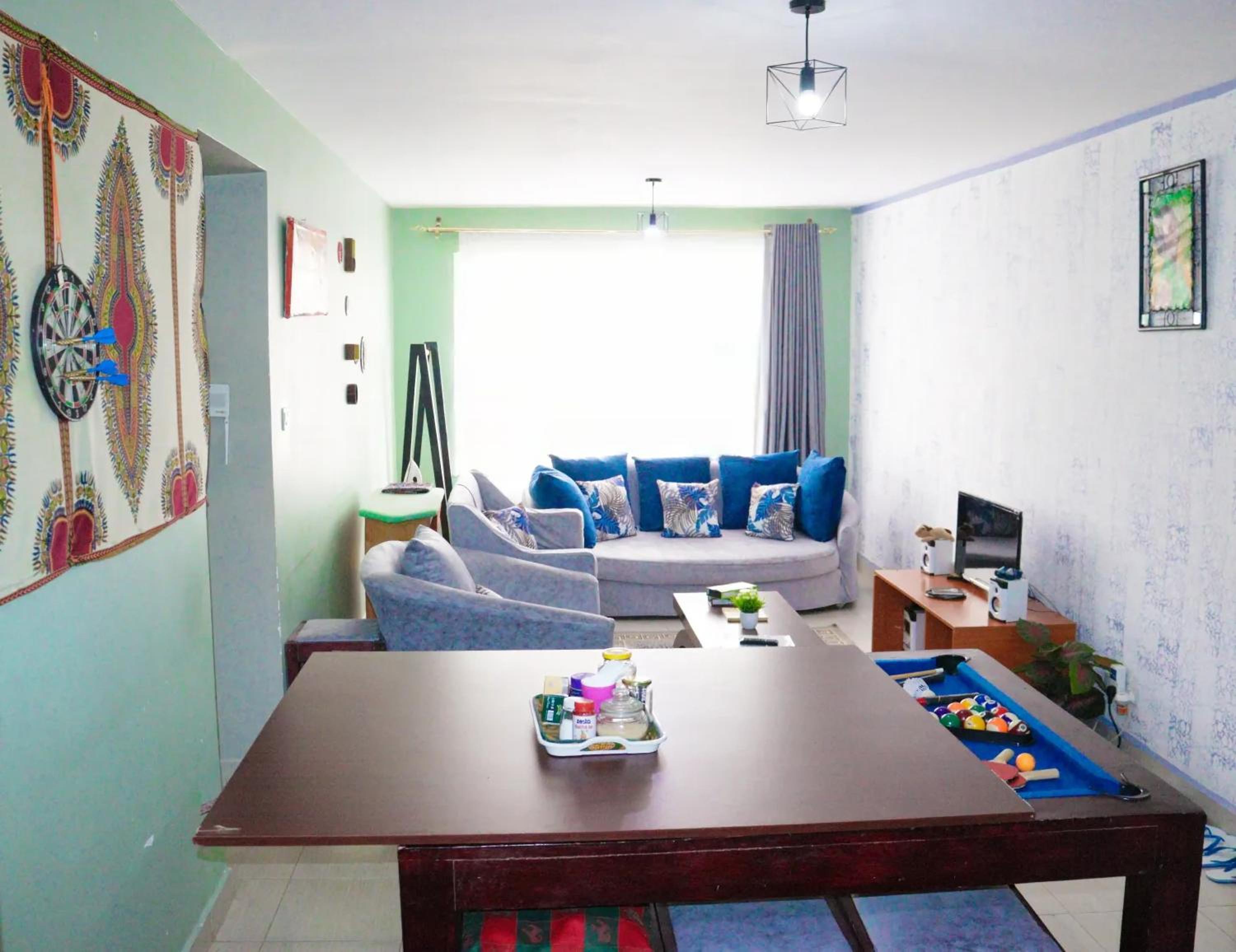 Hirwado Homes & Cozy Rooms JKIA -3 Bedrooms With 5beds, 2Baths - 500metres From Each Other