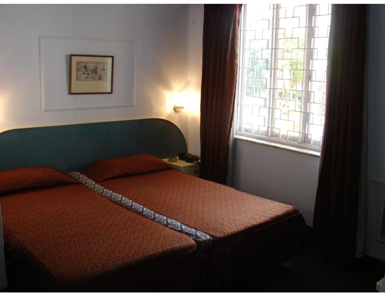 Hotel Marble Palace Guest House, Kolkata view 2