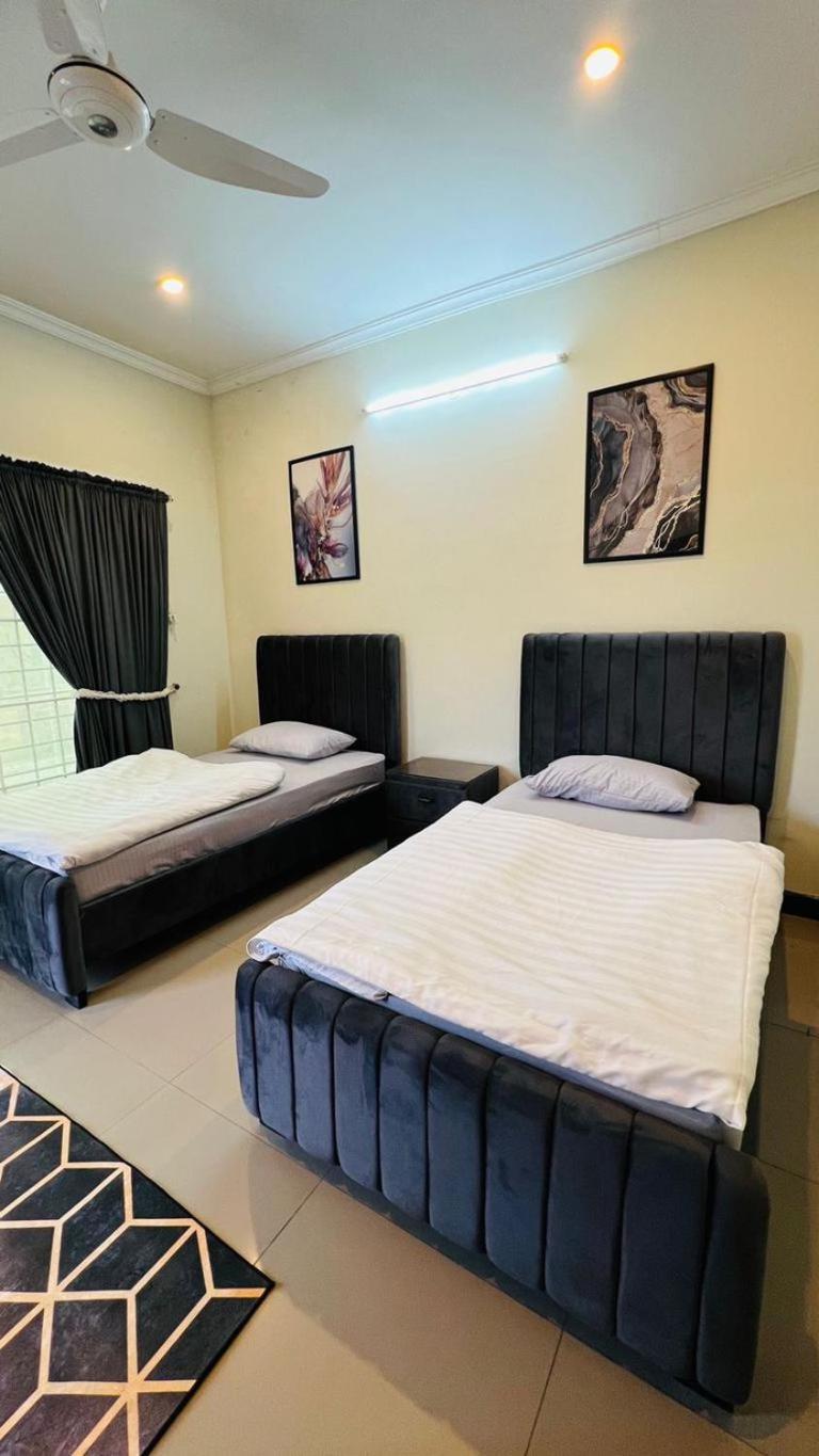 Beautiful 3-Bed Apartment in Islamabad