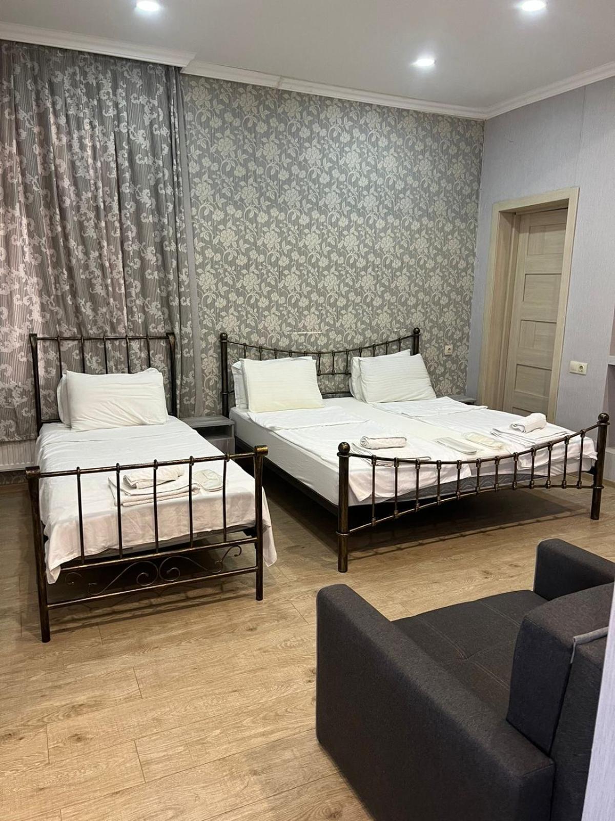 Metekhi Corner Apartments view 5