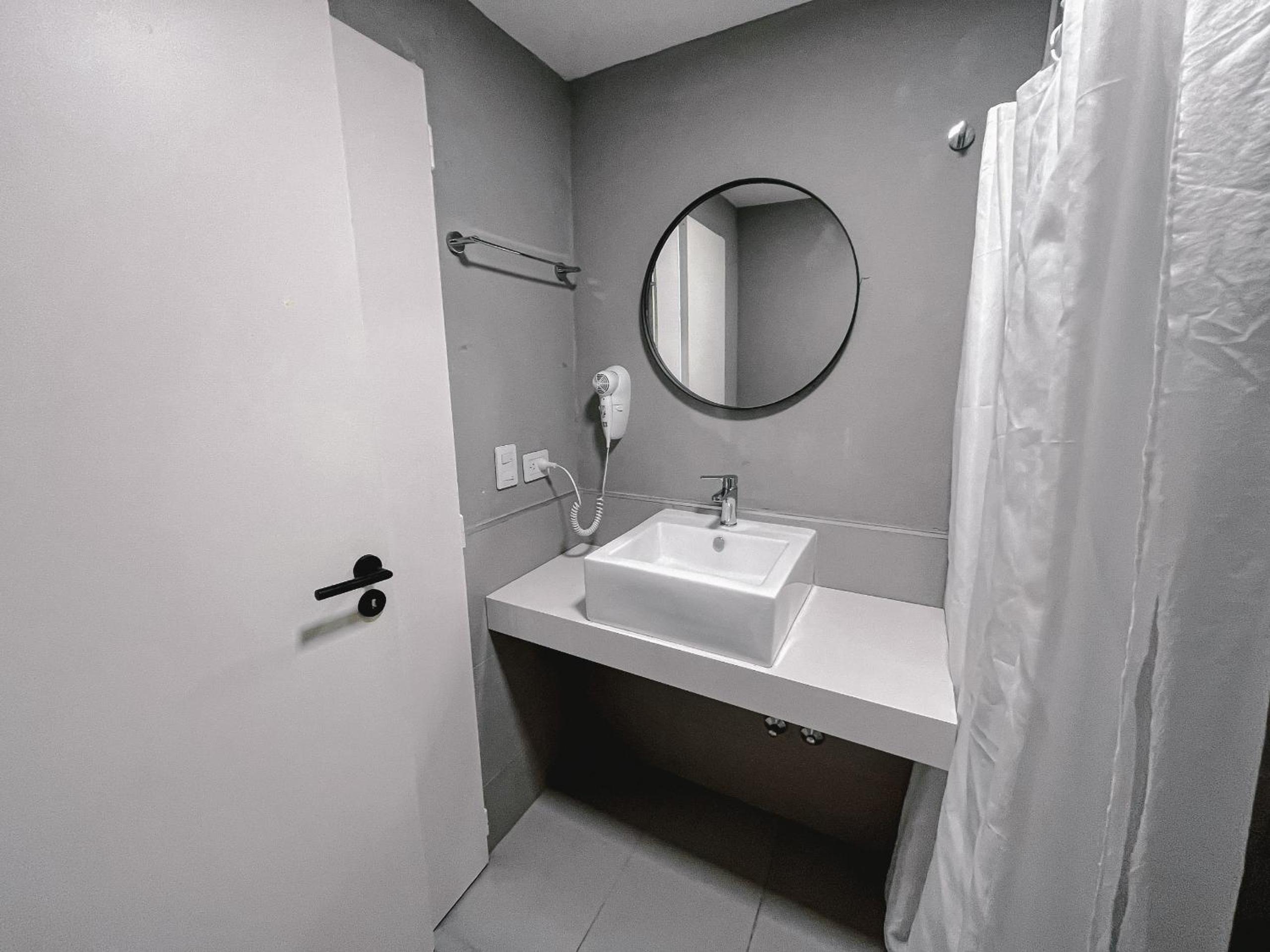 RentUp - San Telmo, moderno PH con terraza privada y parrilla