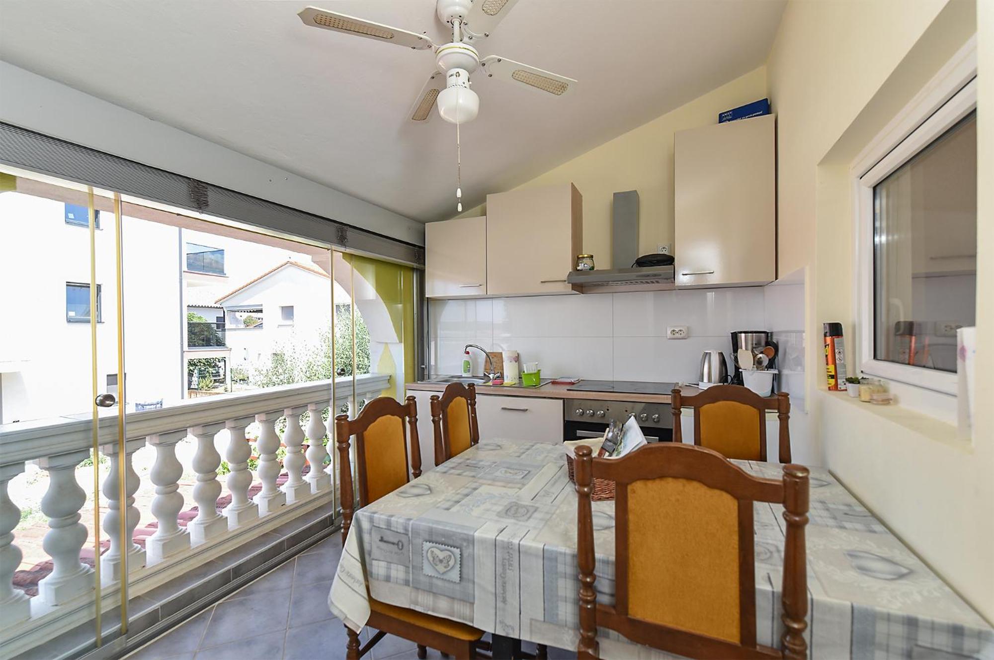 Apartment Dragica 2359 view 5