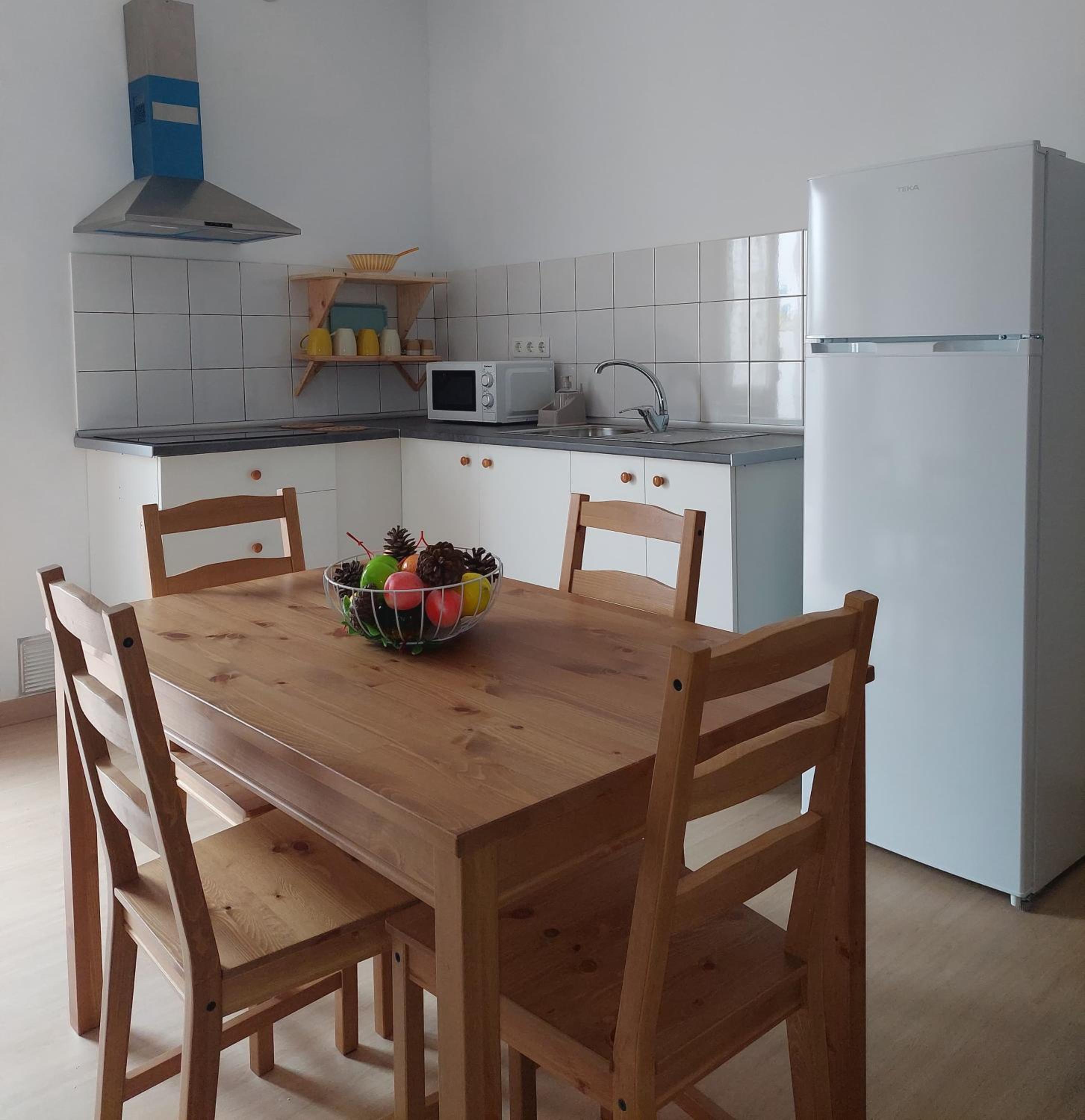 El Roble A en San Pedro — kitchen