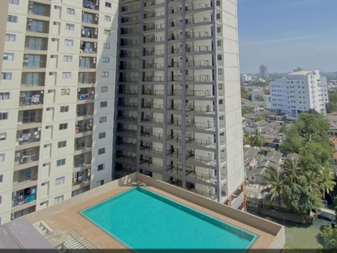 H2O Residences Colombo -2BR Managed Service Apartment at Oval View by Dr Nalin view 2