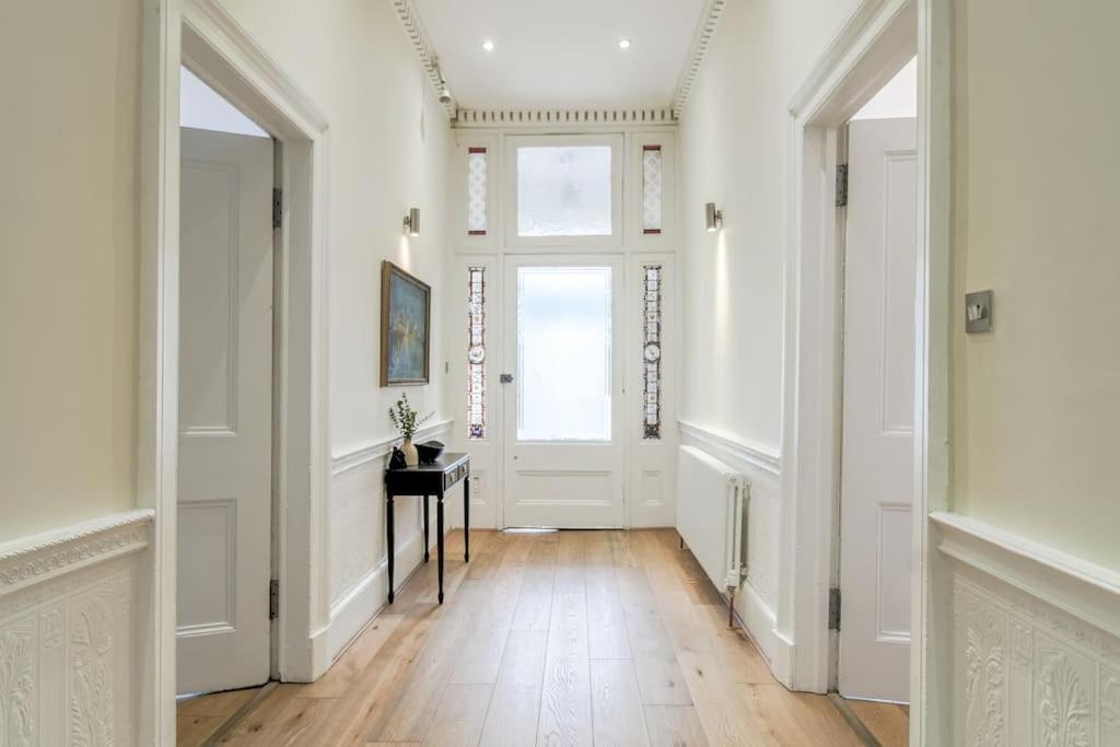 Timeless 5 bed Duplex Flat view 4