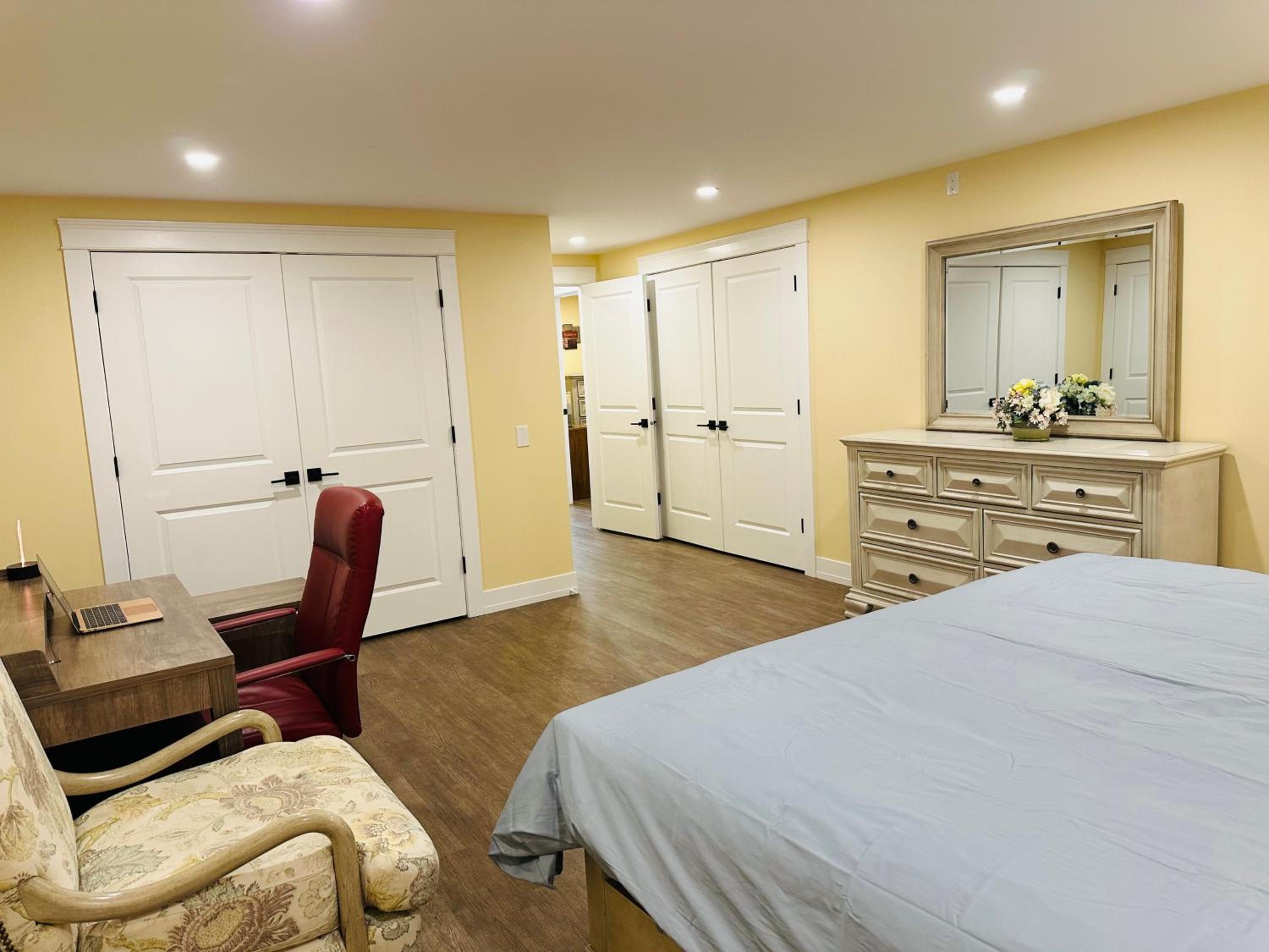 Luxurious Basement Retreat