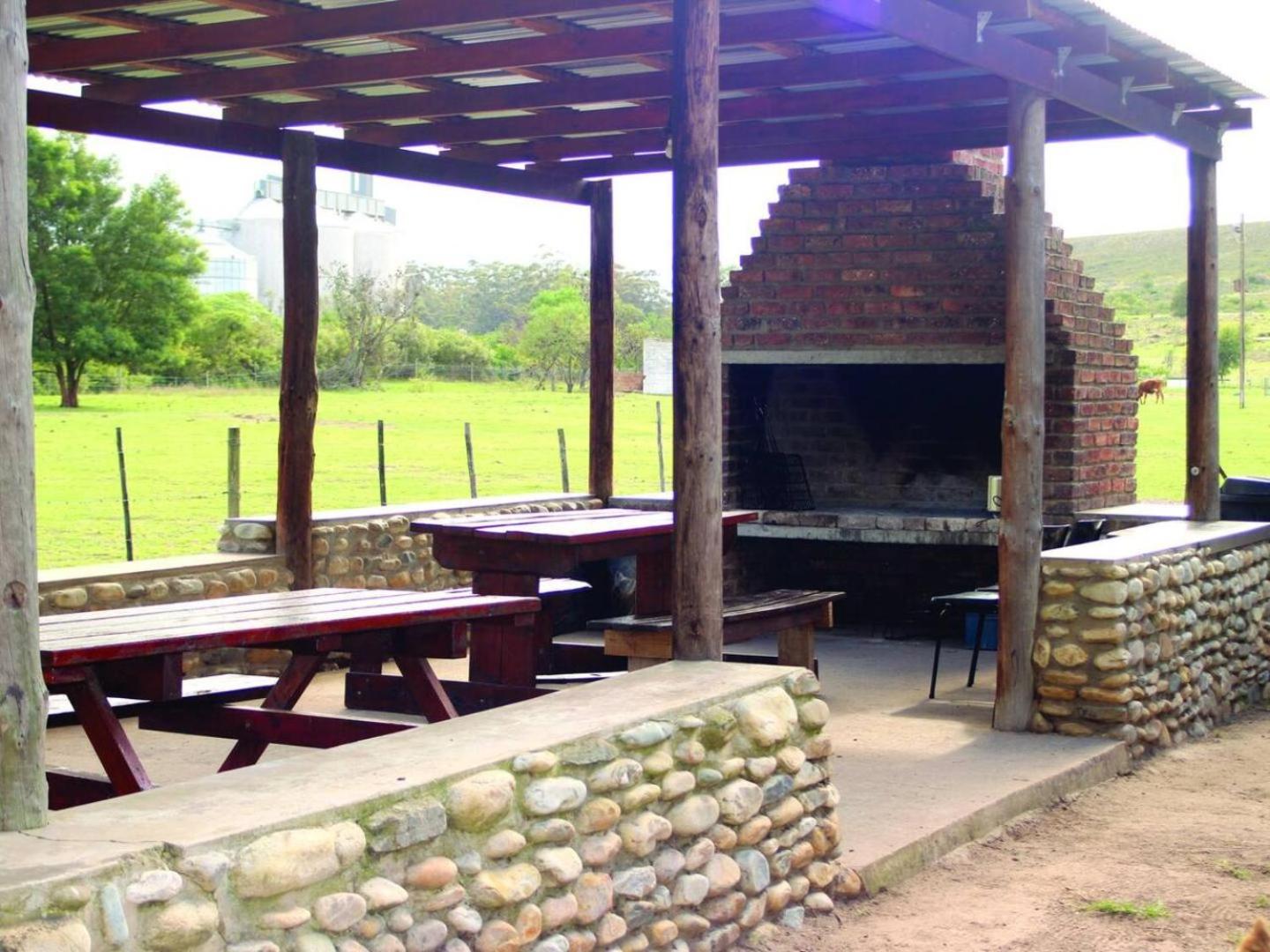 Blue Mountain Farm Lodge, Farm & Dam House view 4