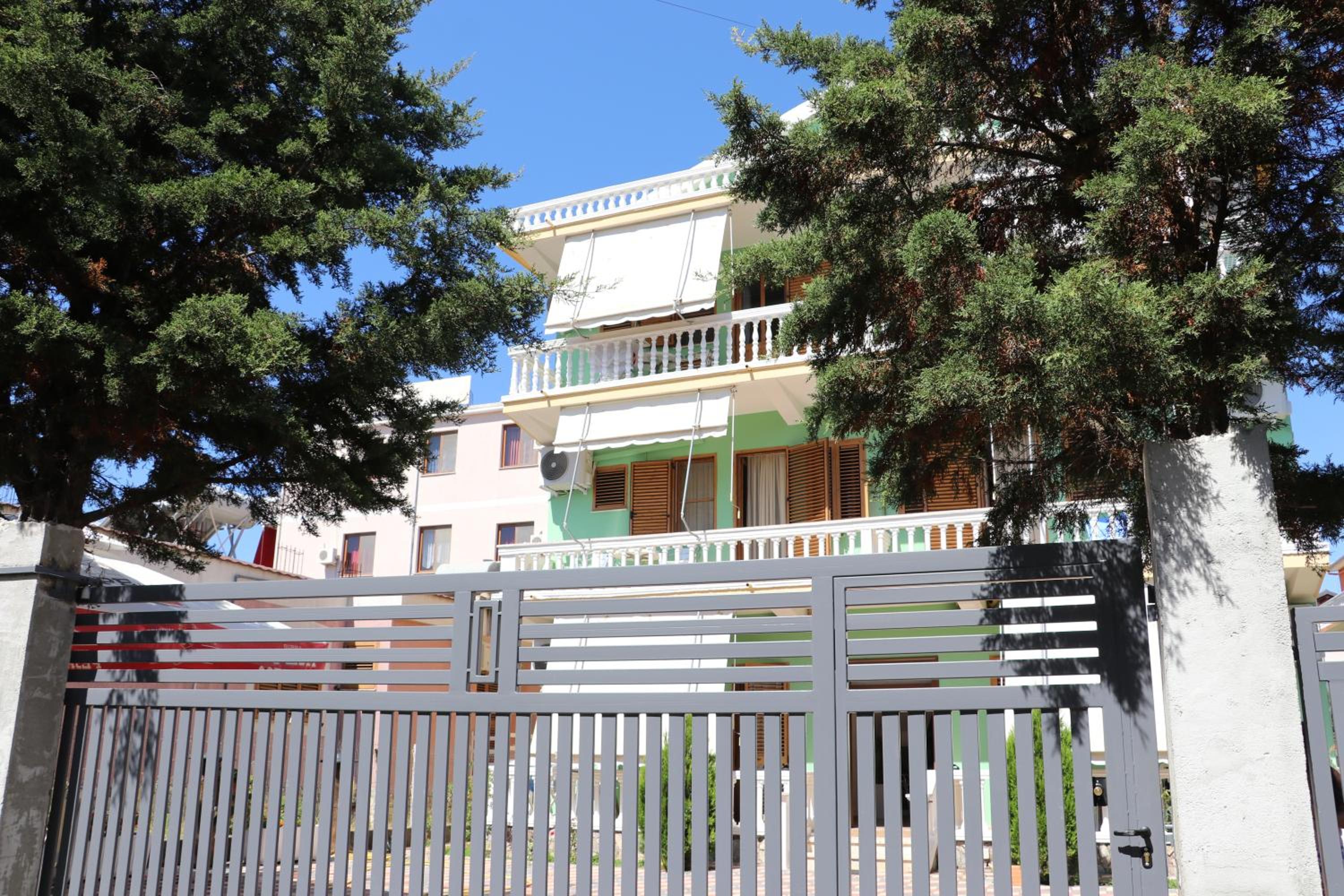 Apartment Celaj Velipoje