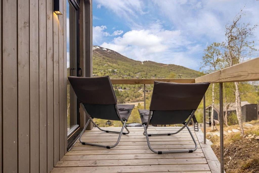 Tiny Mountain Cabin I