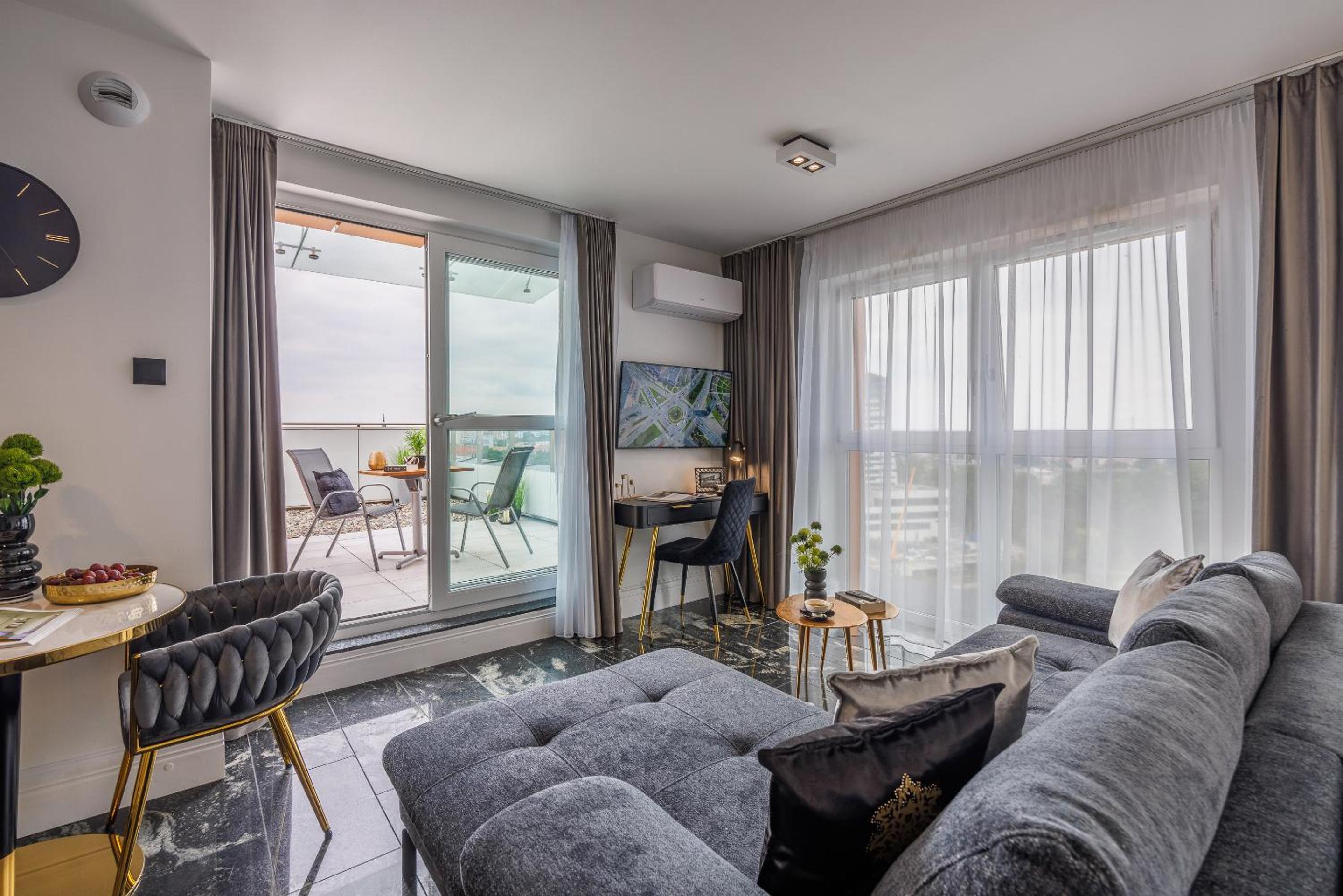 Emihouse Riverside Apartments