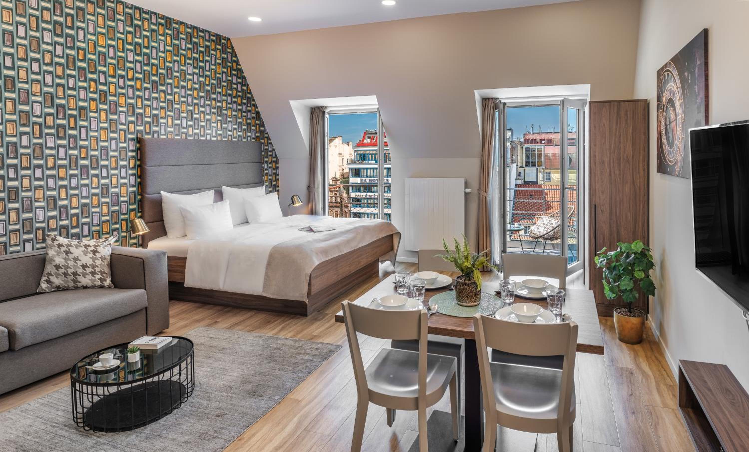 VN17 Rooftop Suites by Adrez