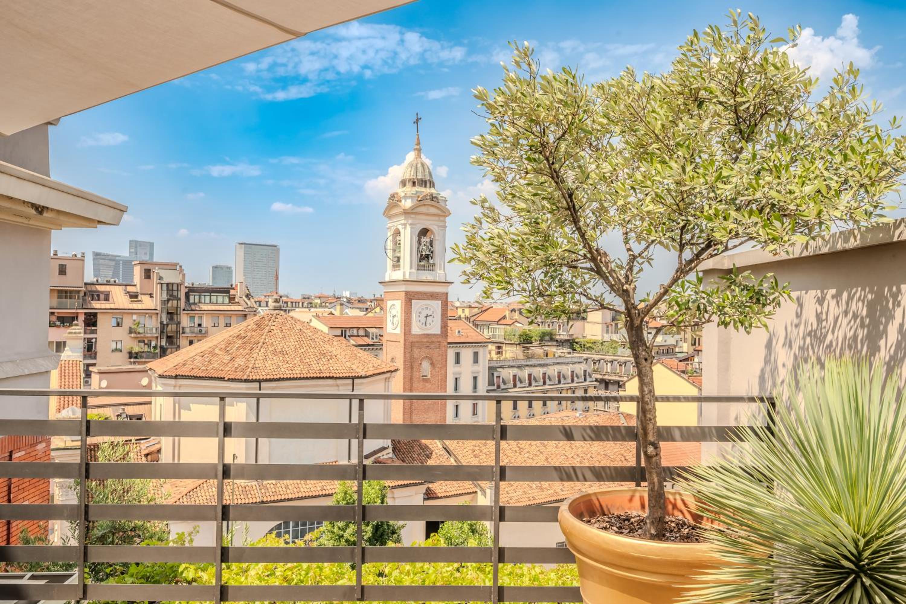 Cadamosto Art Penthouse with Terrace R&R