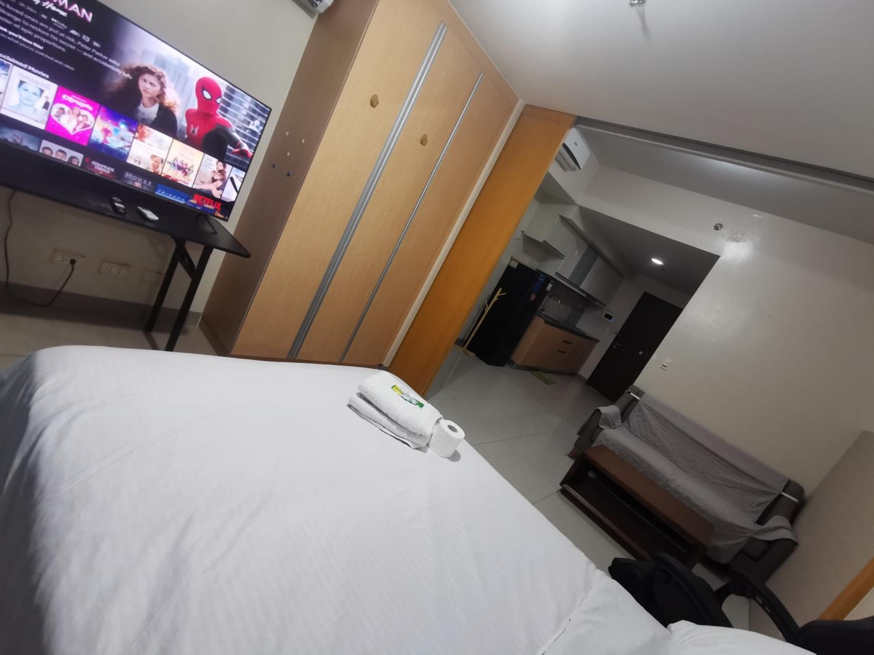One Uptown Residence BGC One Bedroom
