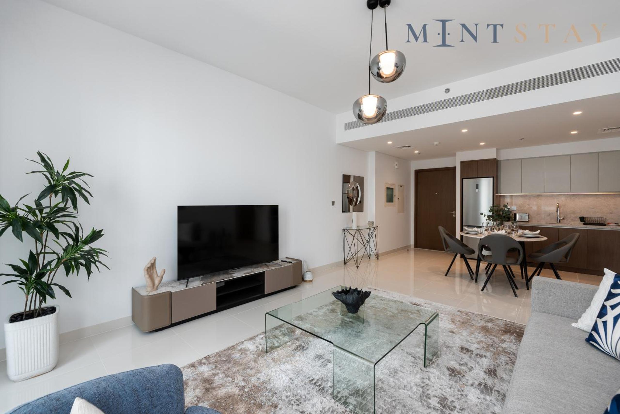 Beach Isle 2, Emaar Beachfront - Mint Stay