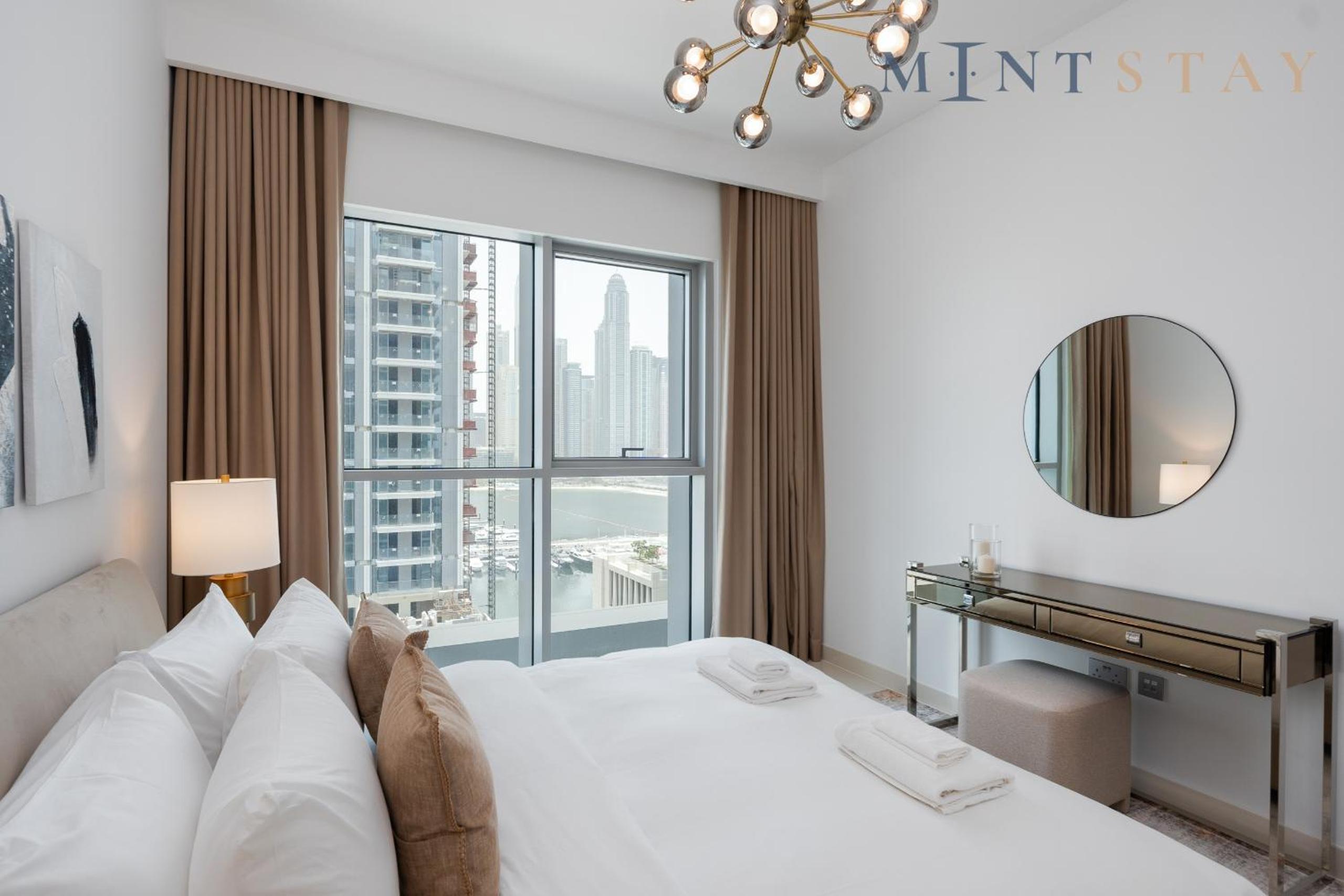 Beach Isle 2, Emaar Beachfront - Mint Stay