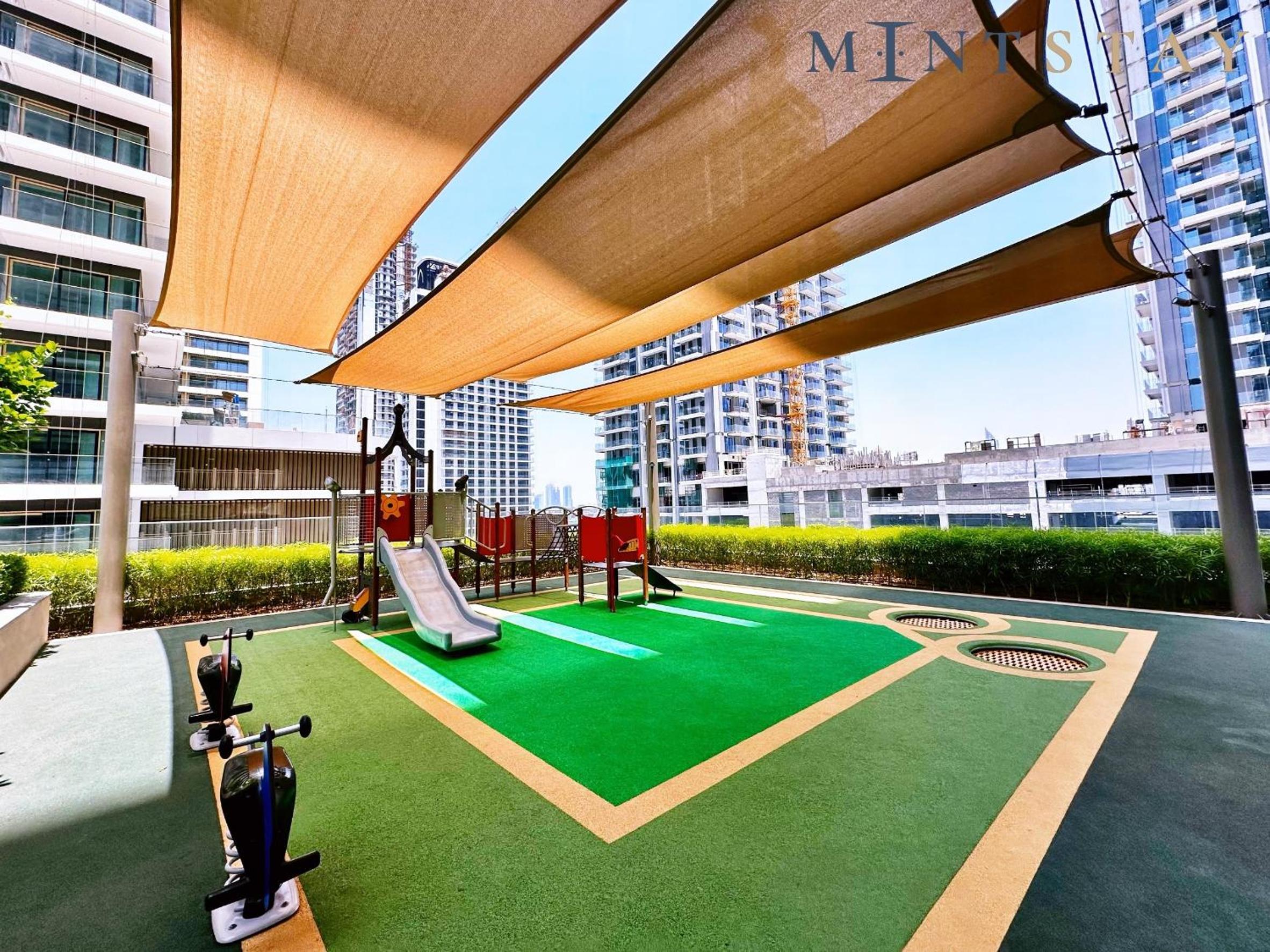 Beach Isle 2, Emaar Beachfront - Mint Stay