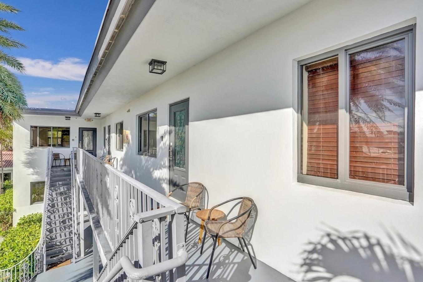 Waves On Walnut - Beach Access - Image 4