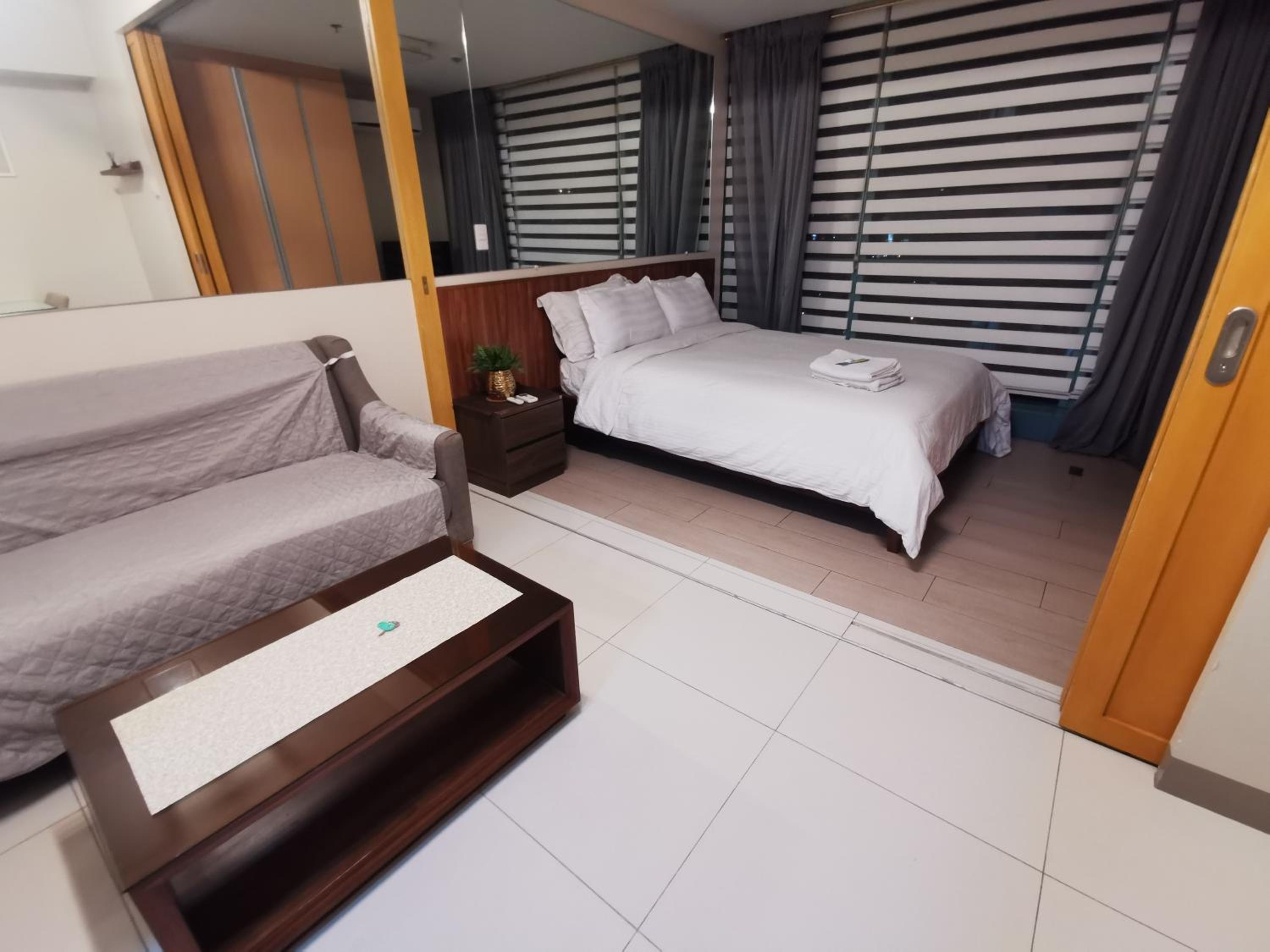 One Uptown Residence BGC One Bedroom