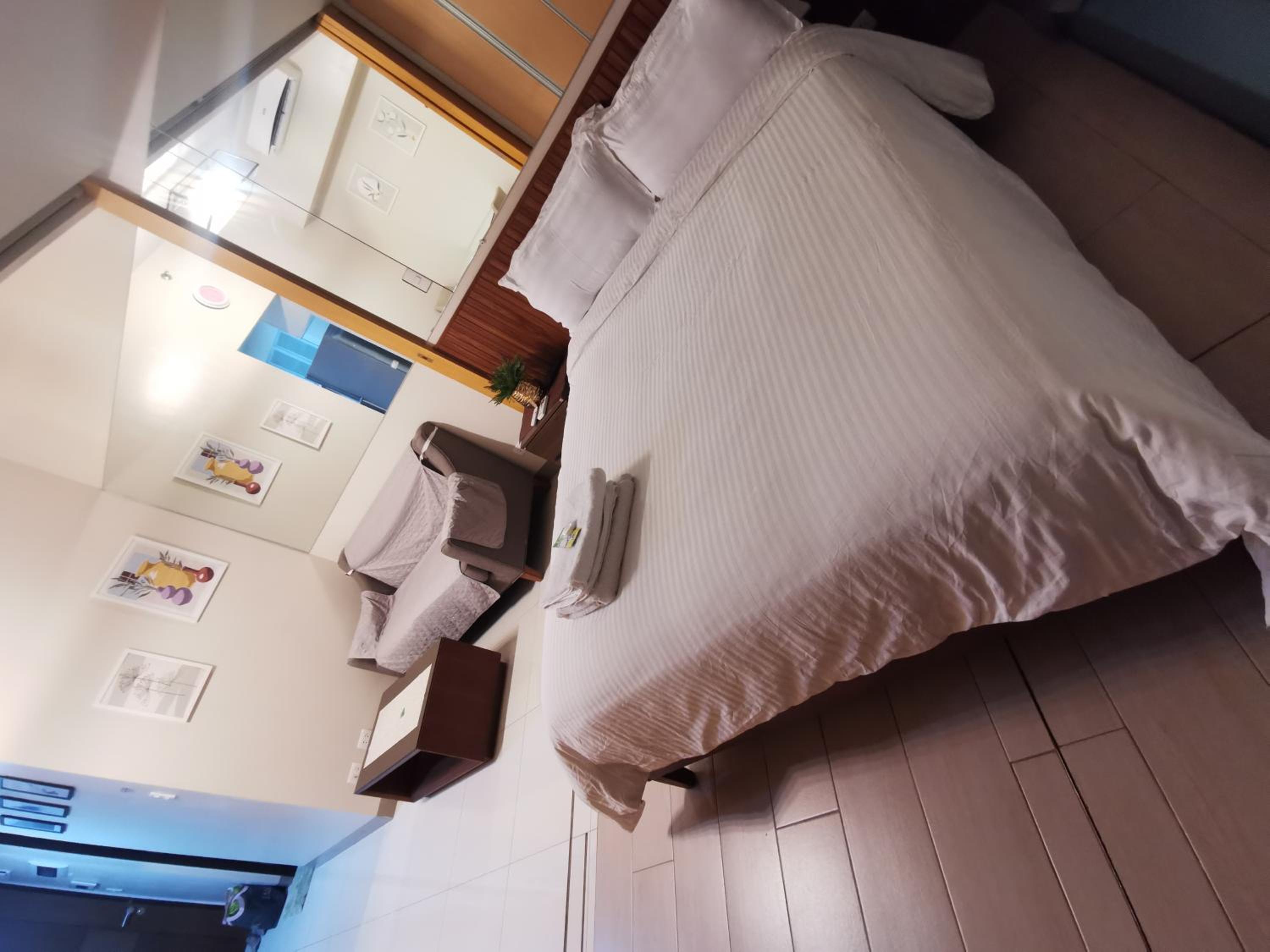 One Uptown Residence BGC One Bedroom