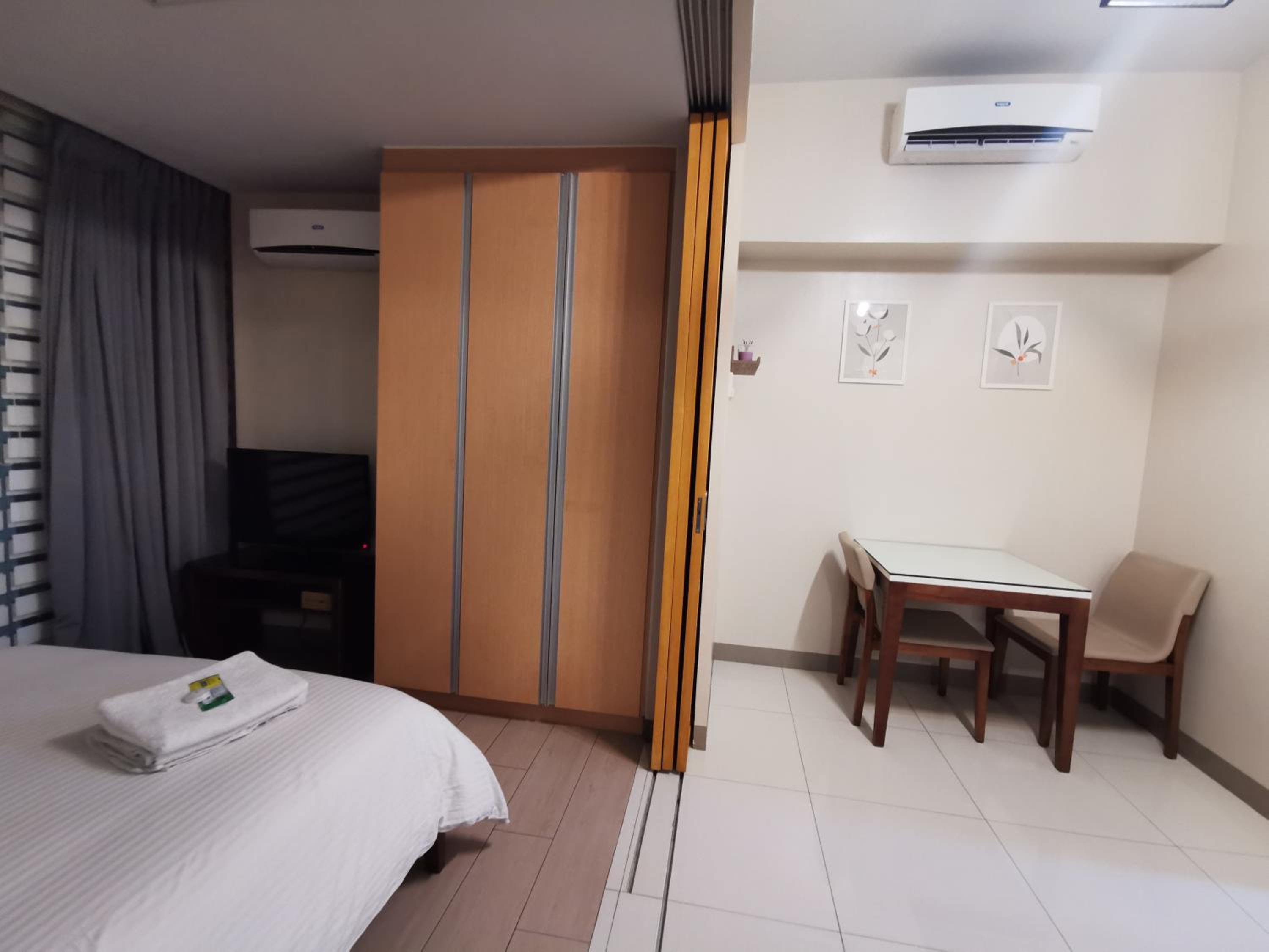 One Uptown Residence BGC One Bedroom