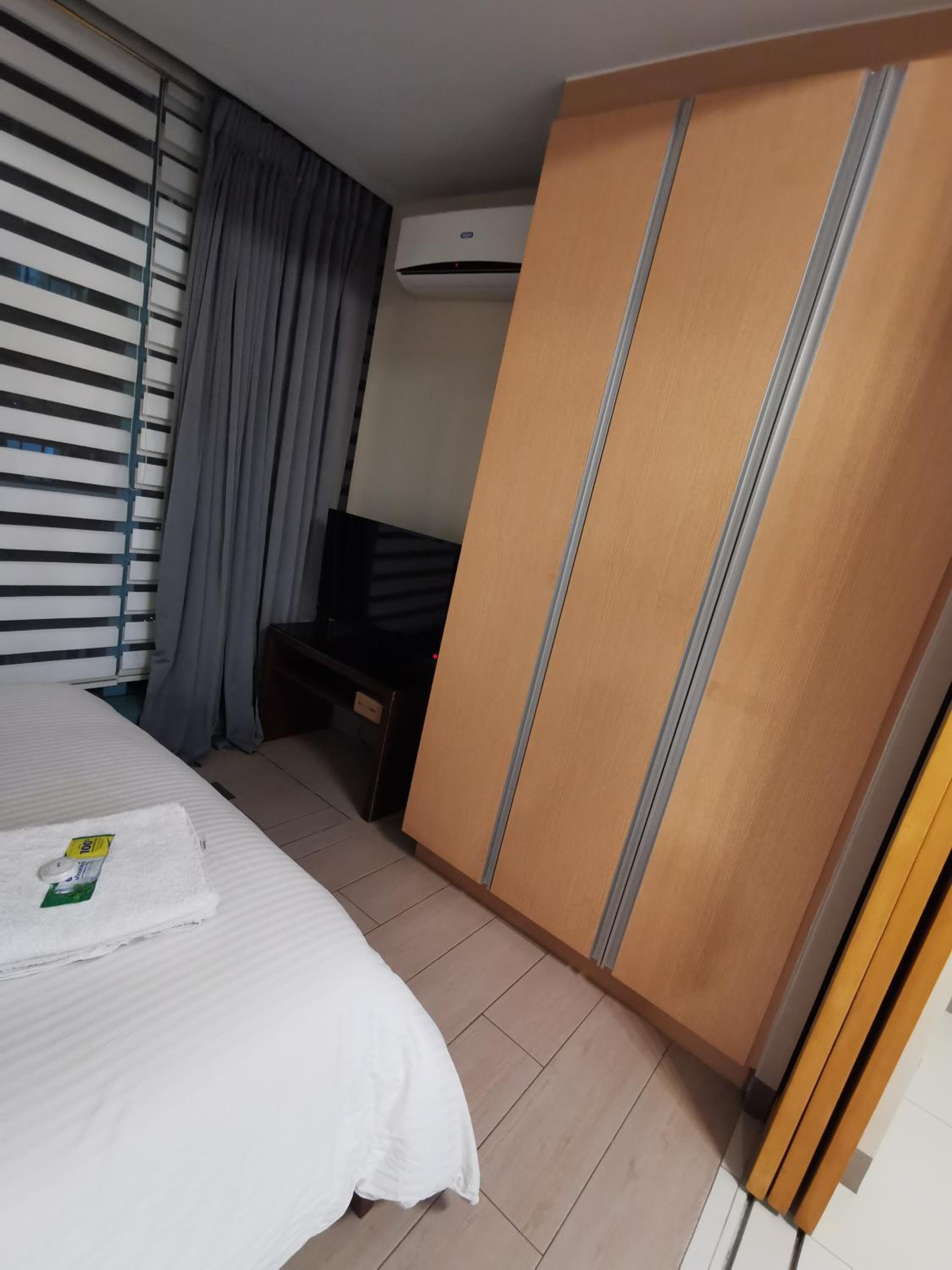 One Uptown Residence BGC One Bedroom