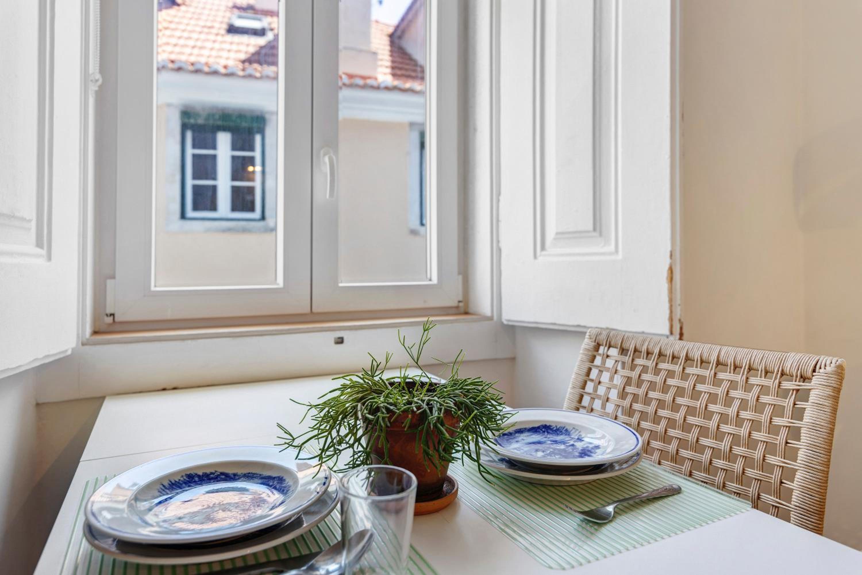 Mouraria Flat 2E By Insighthome view 3