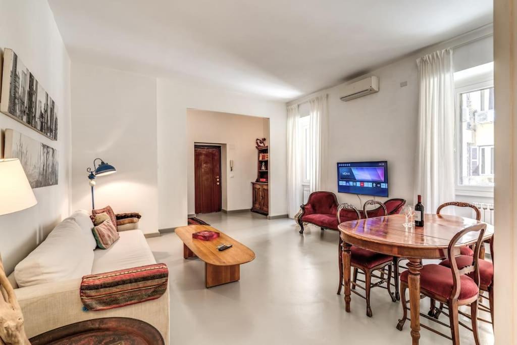 Via Provana San Giovanni 2 bedroom apartment