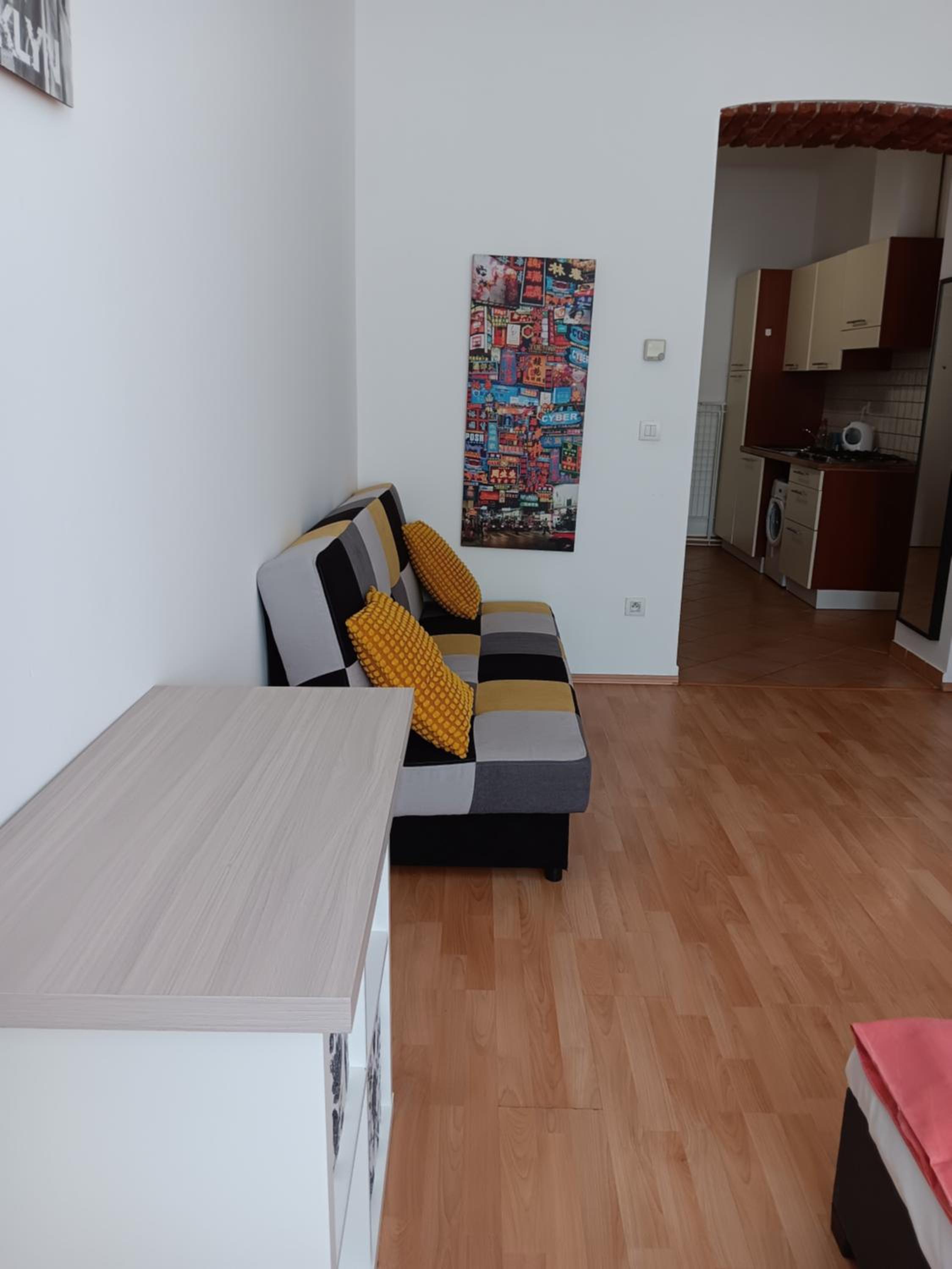 Plzeňská apartment