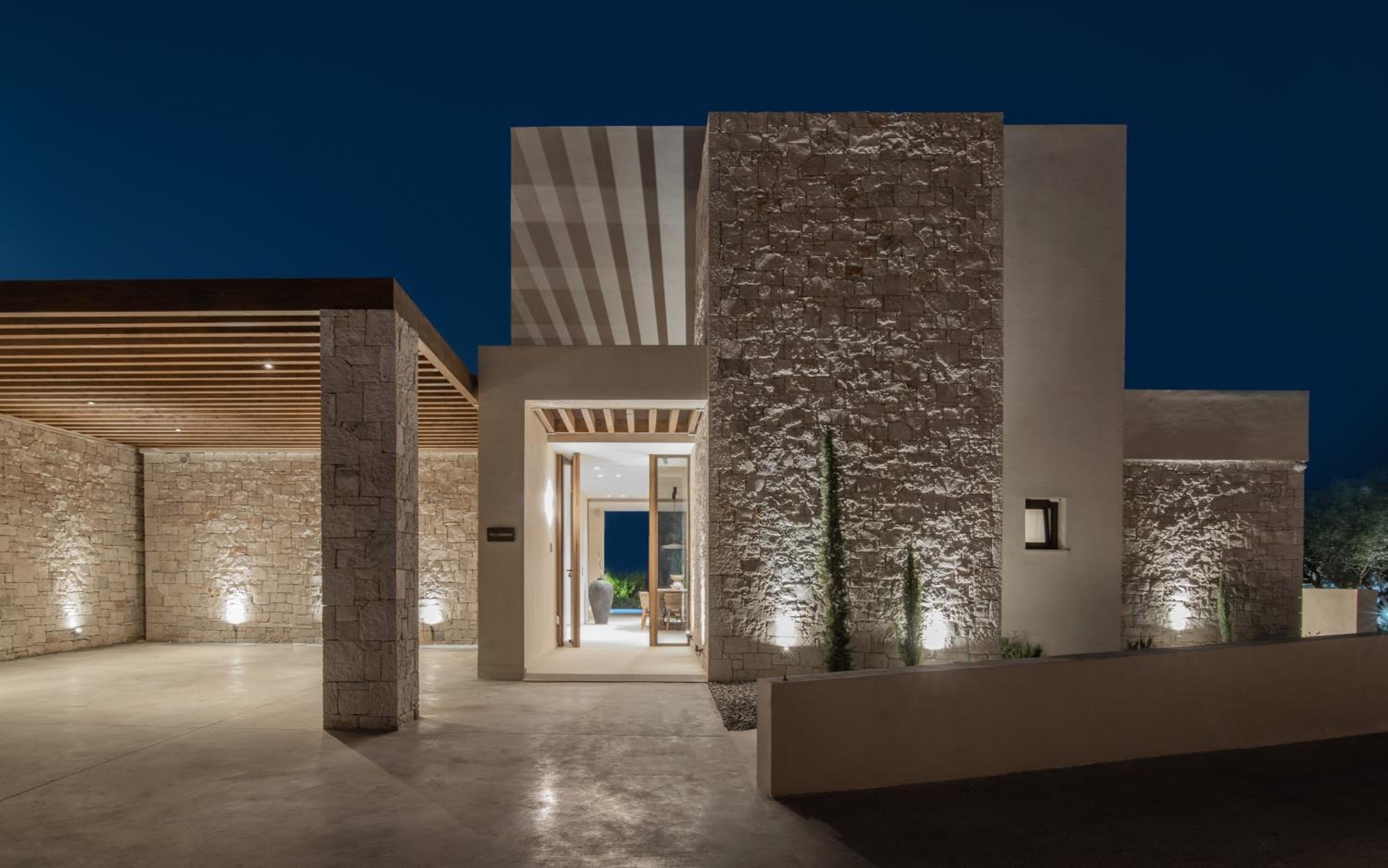 Valerozo Villas - Exclusive Beachside Experience