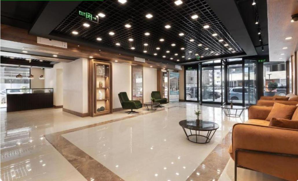 Windham Delux Sunny Apartment