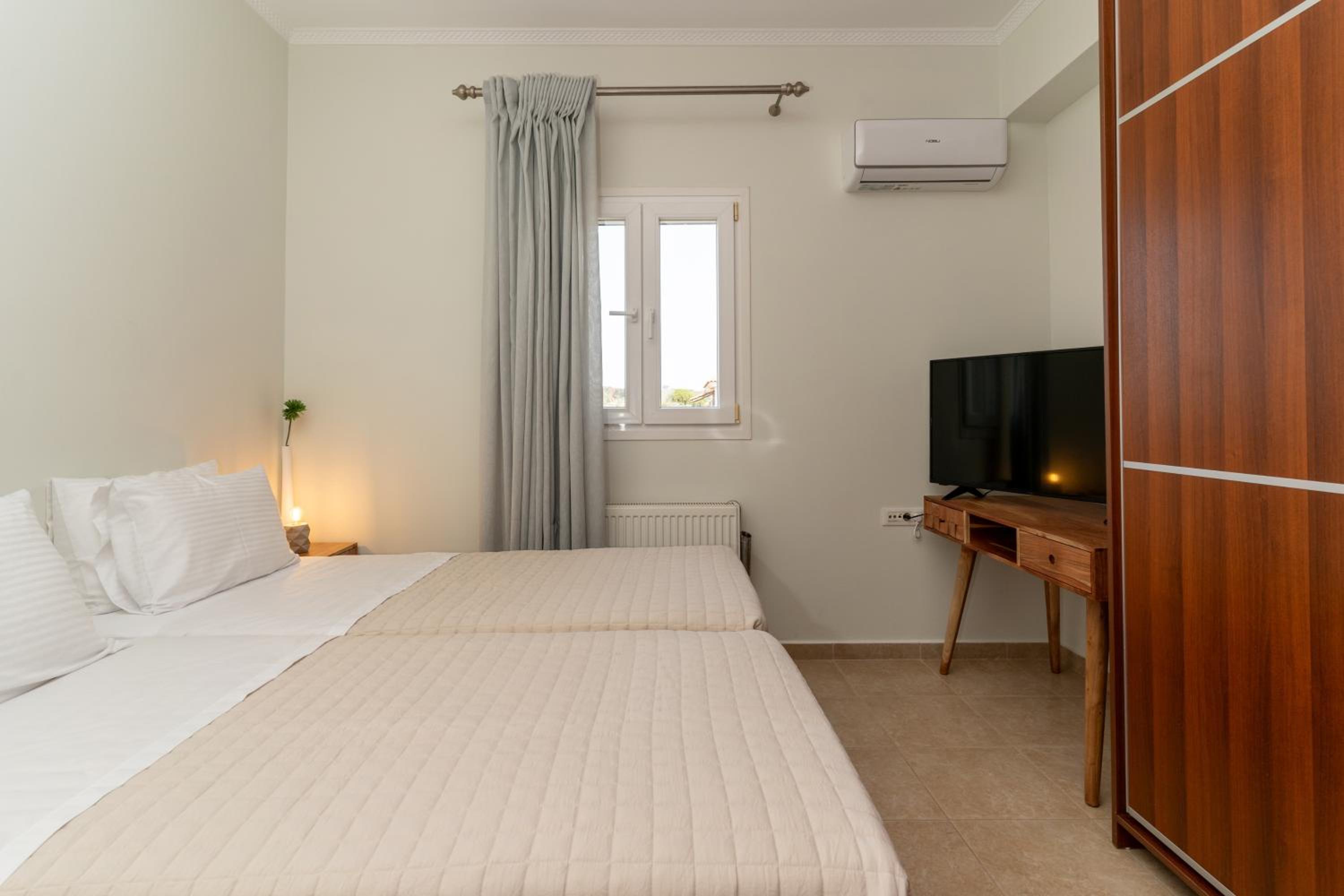 Kate Kontini Luxury Villa photo 3