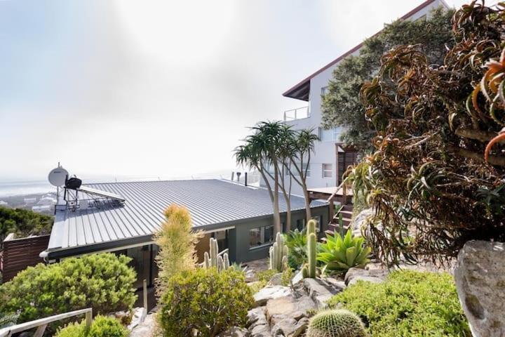 Amazing Ocean View Villa view 3