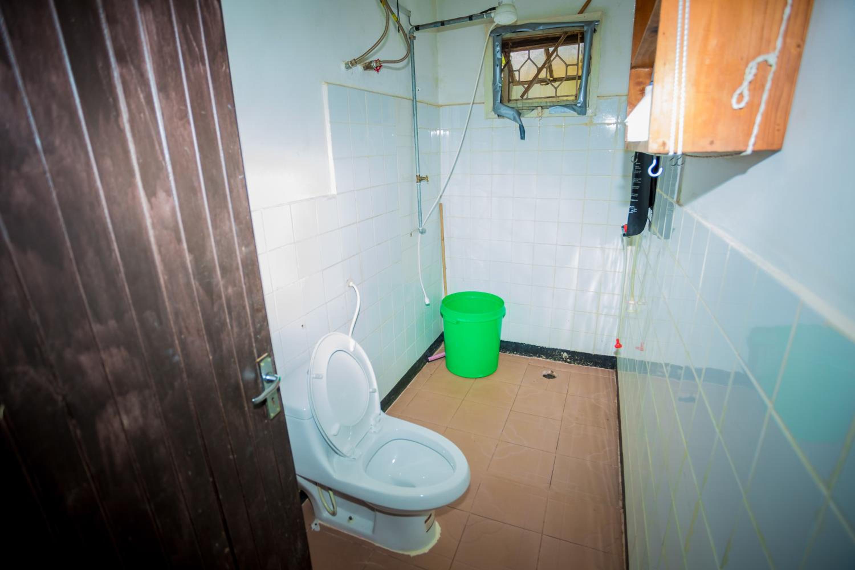 WEECE Homestay