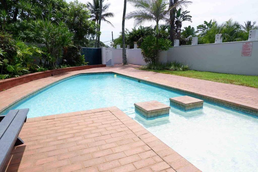 Chaka's Paradise Apt with stunning Sea Views!! view 5