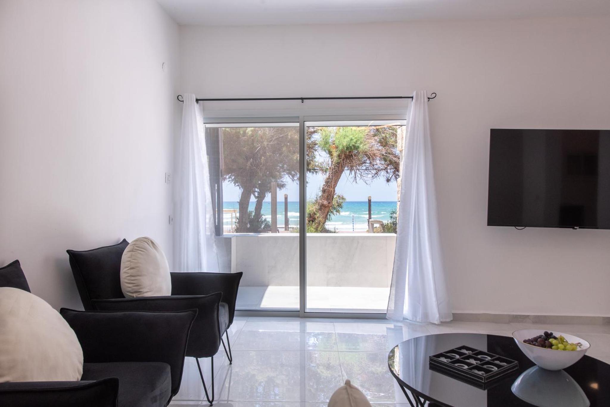 PORT CITY - Beach Front Haven - 2 Bdrms W Garden